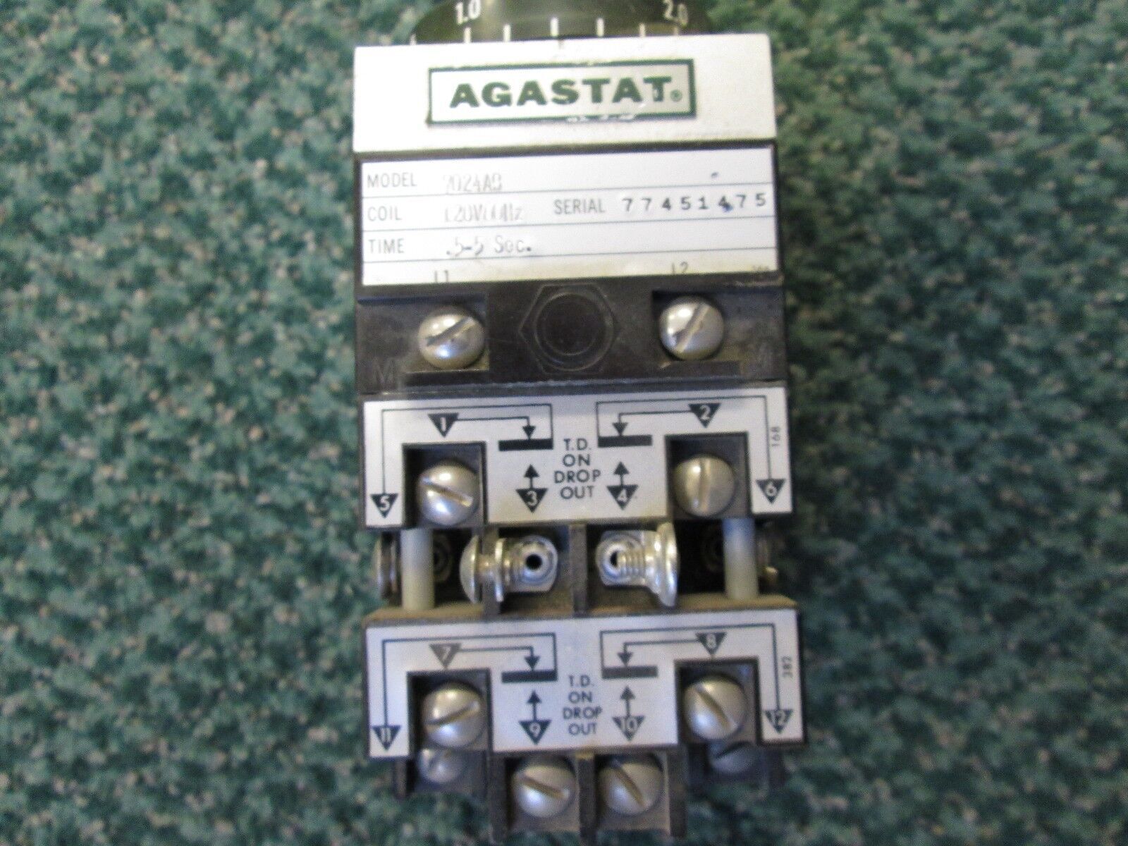 Agastat Timer 7024AB 120 V 60 Hz .5-5 sec