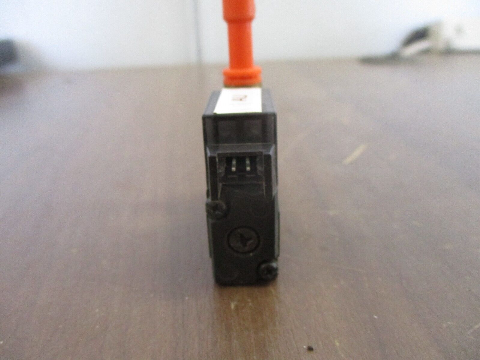SMC Solenoid Valve NVZ110-3MZ-M5-X51 0-0.7 MPA Used