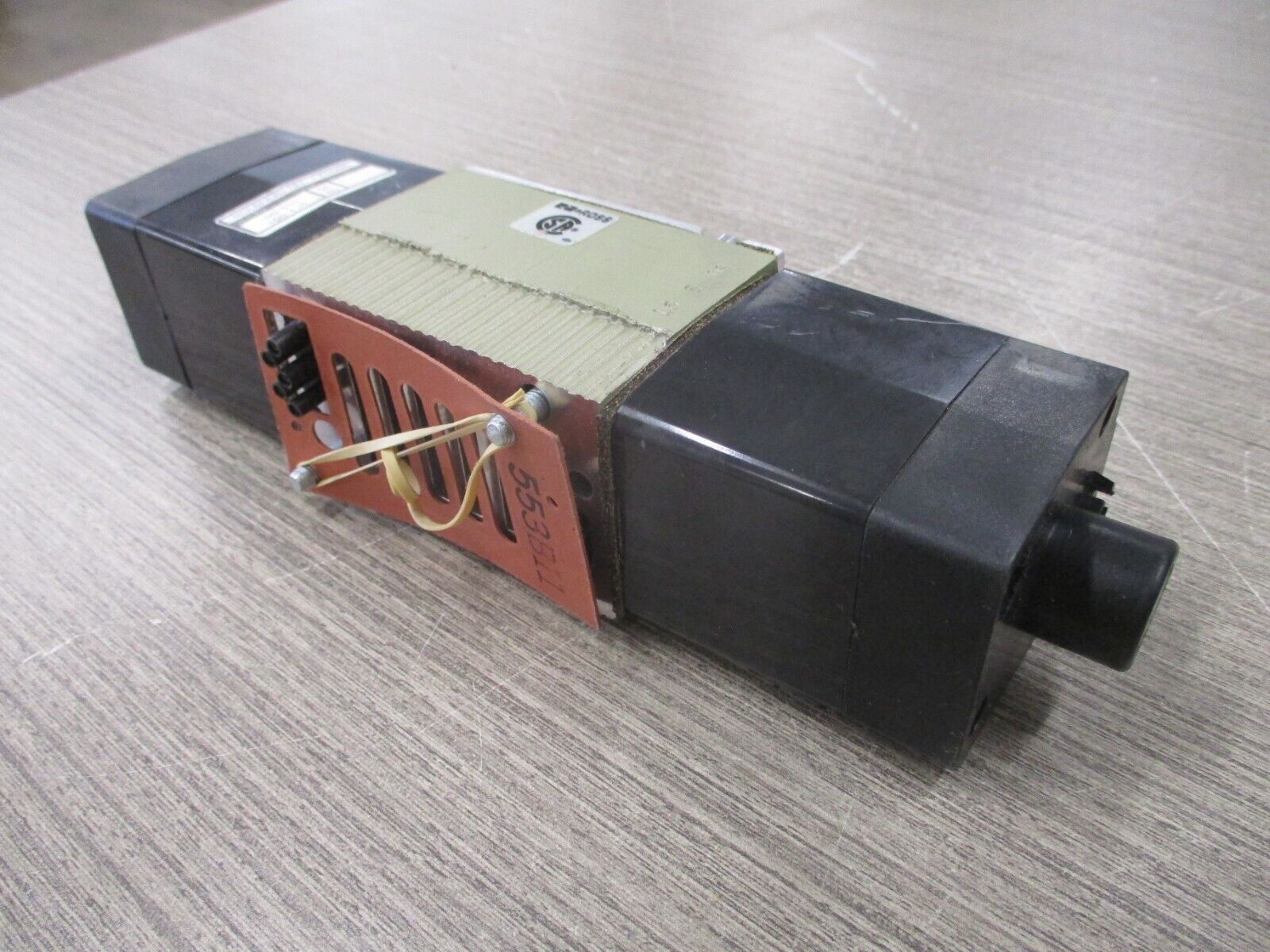 Ross Solenoid Valve W7016A2332 100-130V 60HZ New Surplus