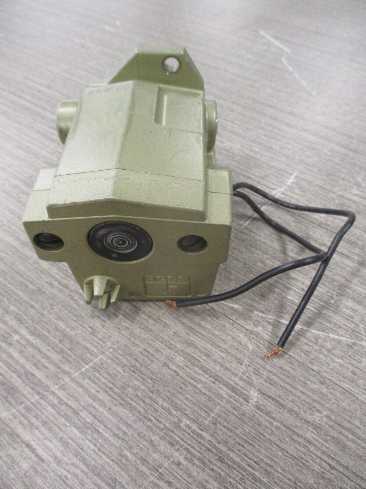 Ross Solenoid Valve W7016A2332 100-130V 60HZ New Surplus