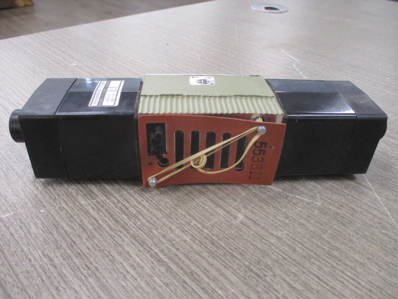 Ross Solenoid Valve W7016A2332 100-130V 60HZ New Surplus