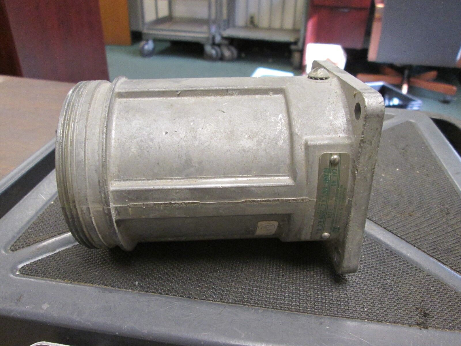 RussellStoll Connector 7324 60A 600V 4W Used