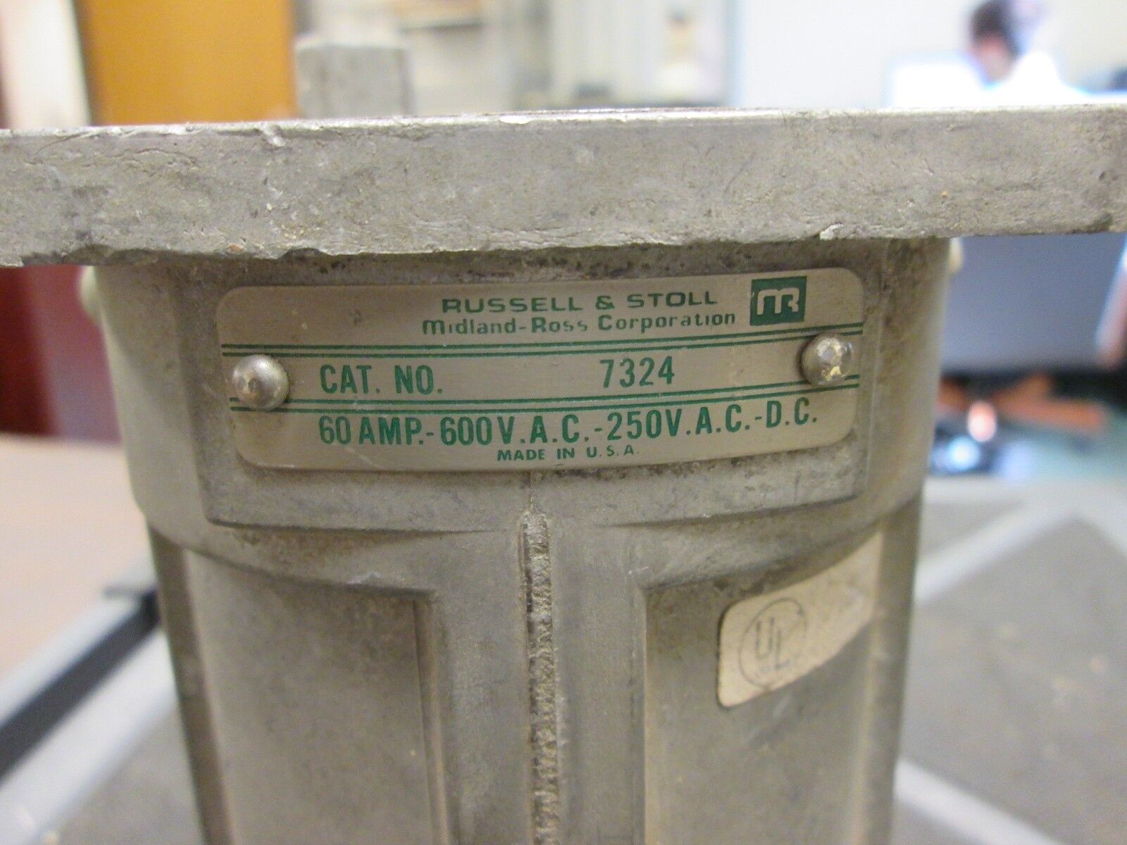 RussellStoll Connector 7324 60A 600V 4W Used