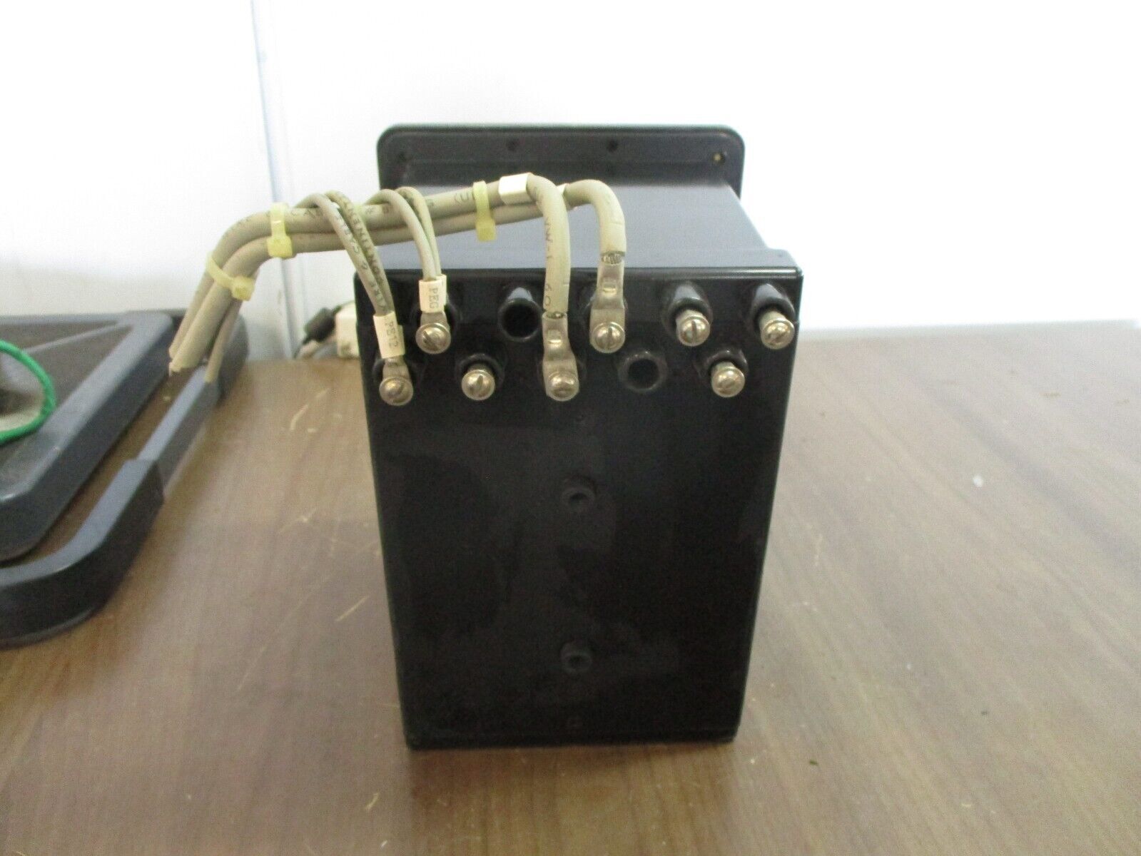 GE Type PJC Instantaneous Current Relay 12PJC11AV1A Used