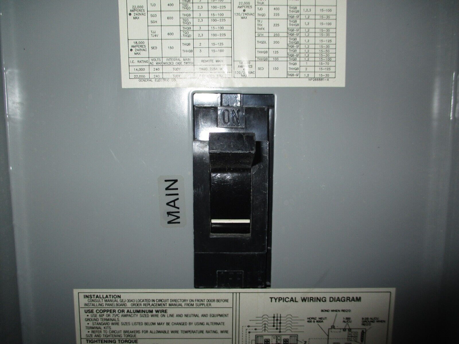GE Main Breaker Circuit Breaker Panel AQF3422CTX 225A Max, 150A Main 208/120V 3W