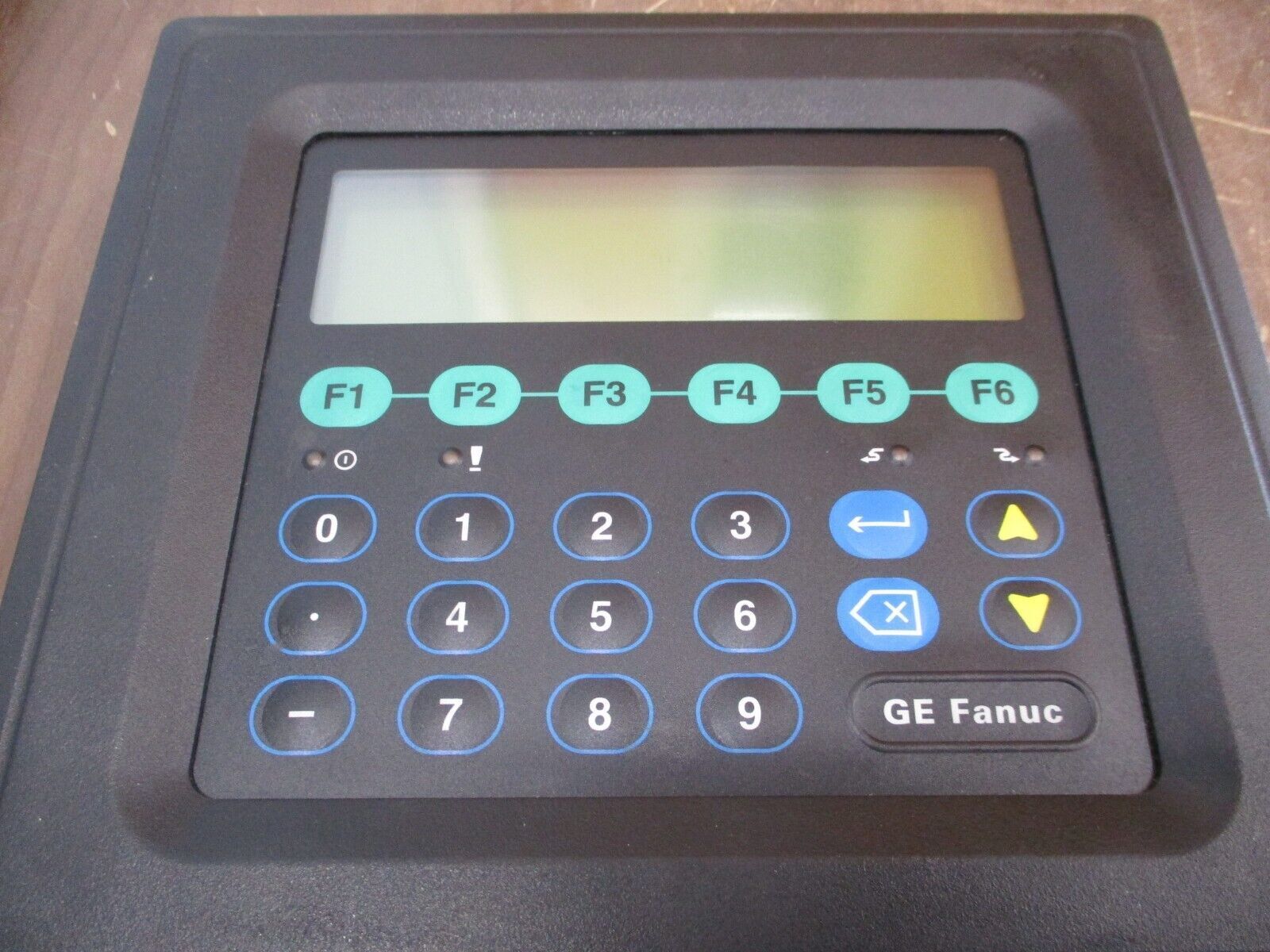 GE Fanuc Model 150 Datapanel IC752DFT000-FE 10-35VDC Used