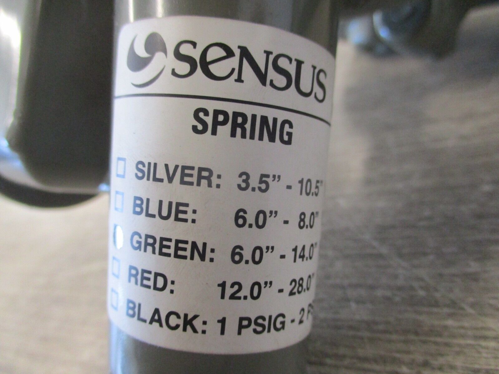 Senus Gas Regulator 043-B 30 PSI 3/8" Seat *No Box* New Surplus