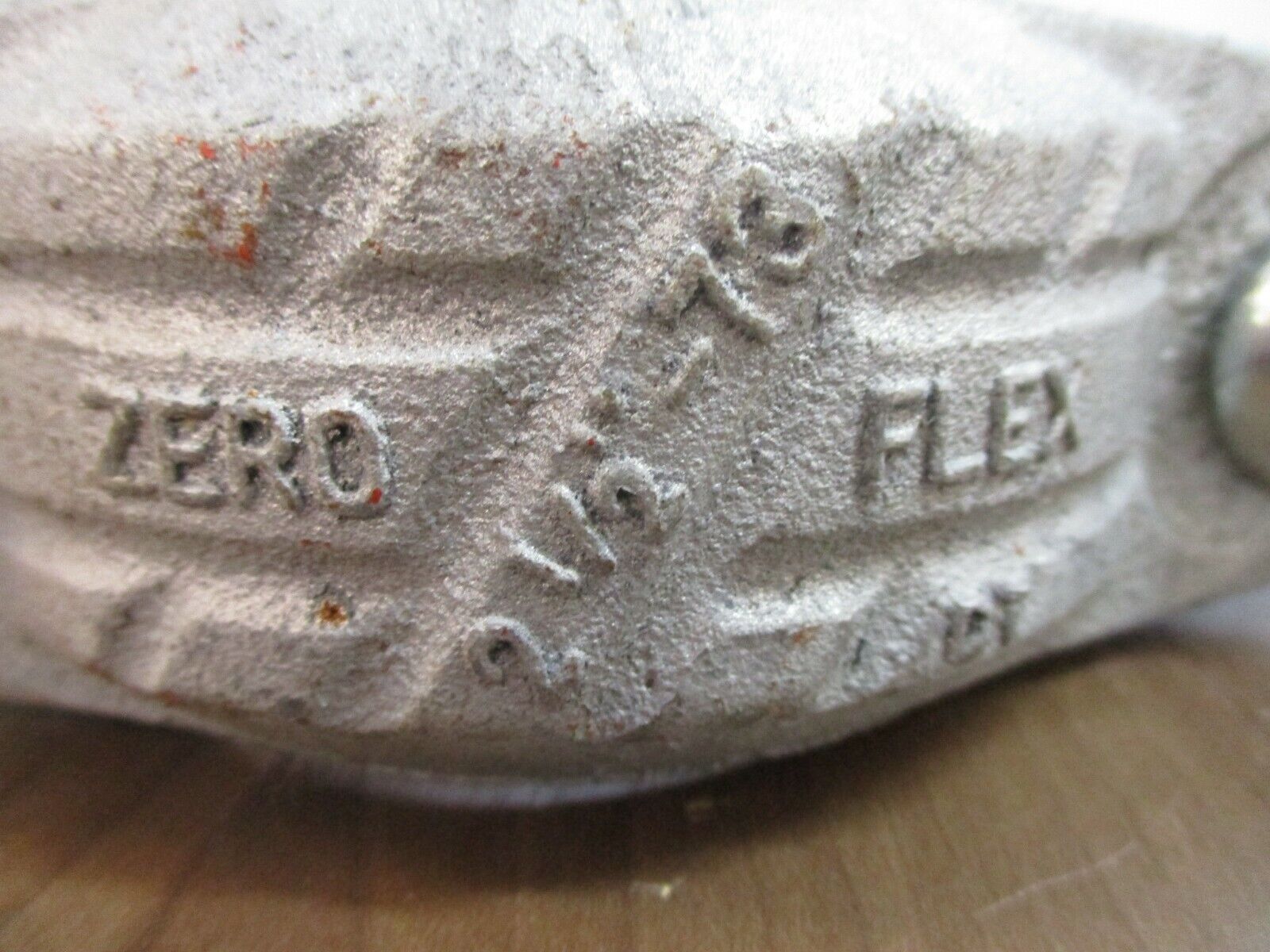 Victaulic Zero Flex Pipe Coupling 21/2-73-07, 2 1/2" Pipe *Lot of 2* Used