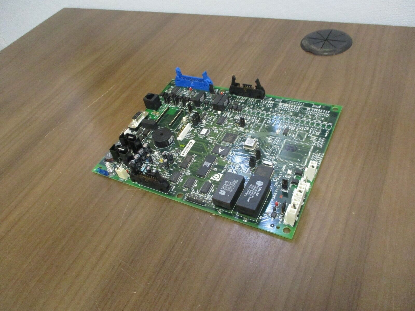 Liebert Micro Monitor PCB 02-810000-00 Rev. 14 Used