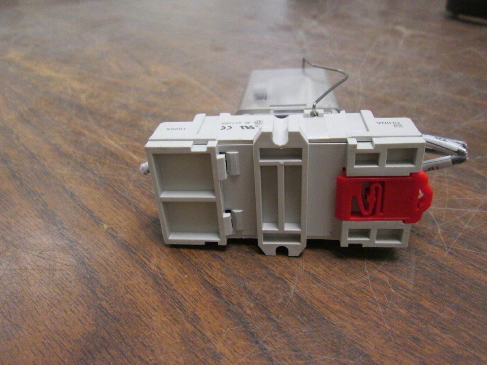 Square D Relay 8501KUD13M1P14V53 Ser. E 24VDC Used