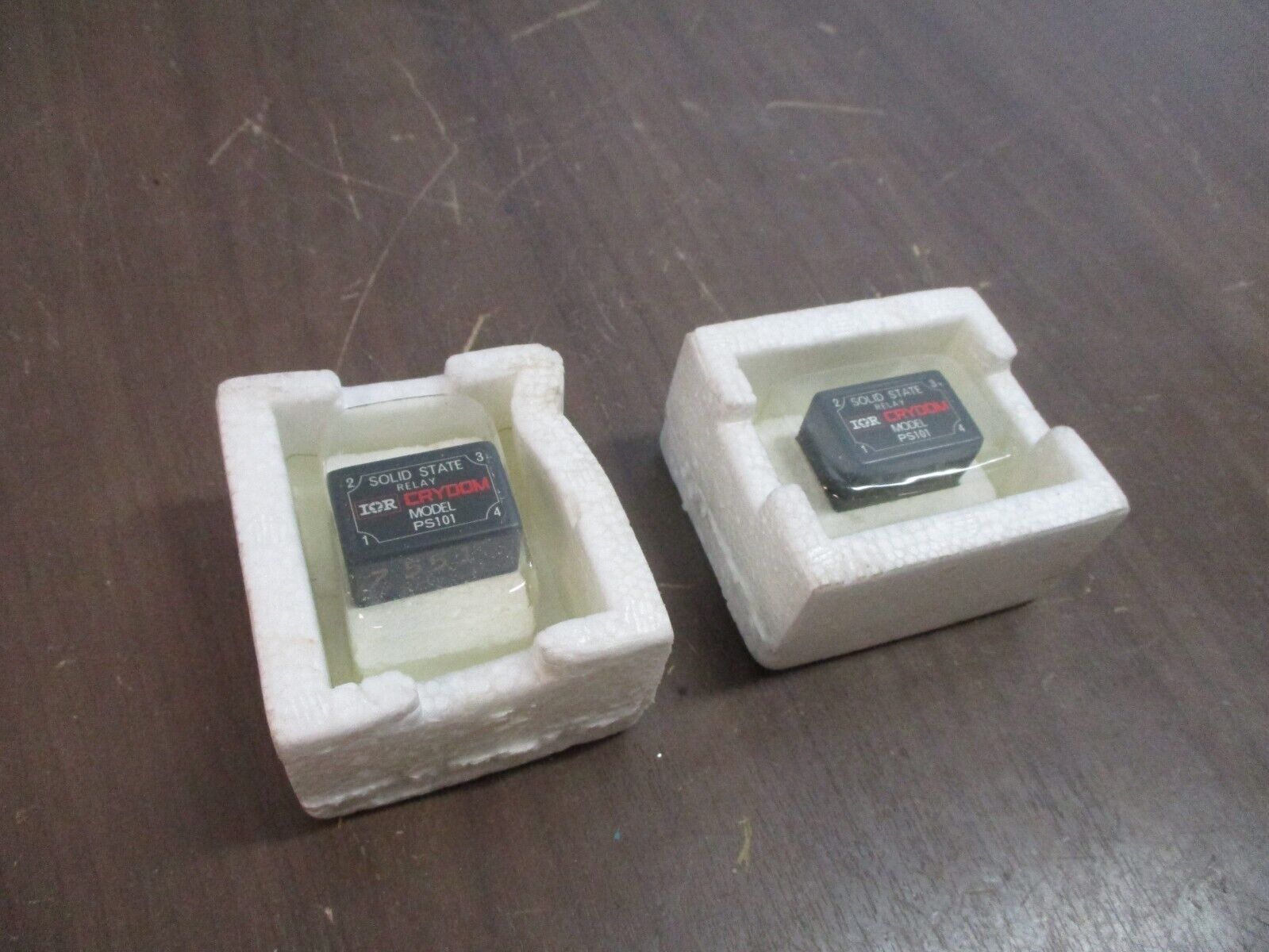 Crydon Photo Isolated Solid State Relay PS101 *Box of 2* New Surplus