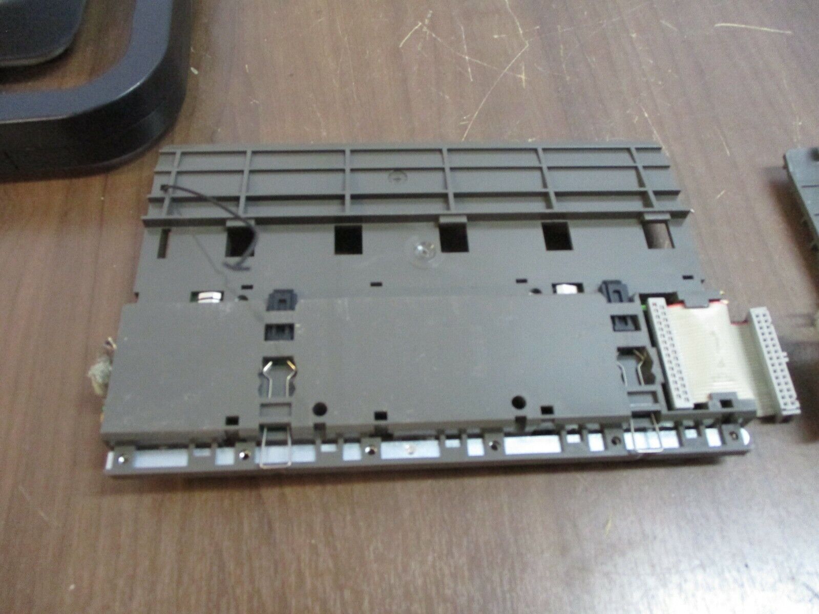 AEG DTA 201 Secondary Subrack 7628-042.244801 Rev. 10 5-Slot *Lot of 2* Used