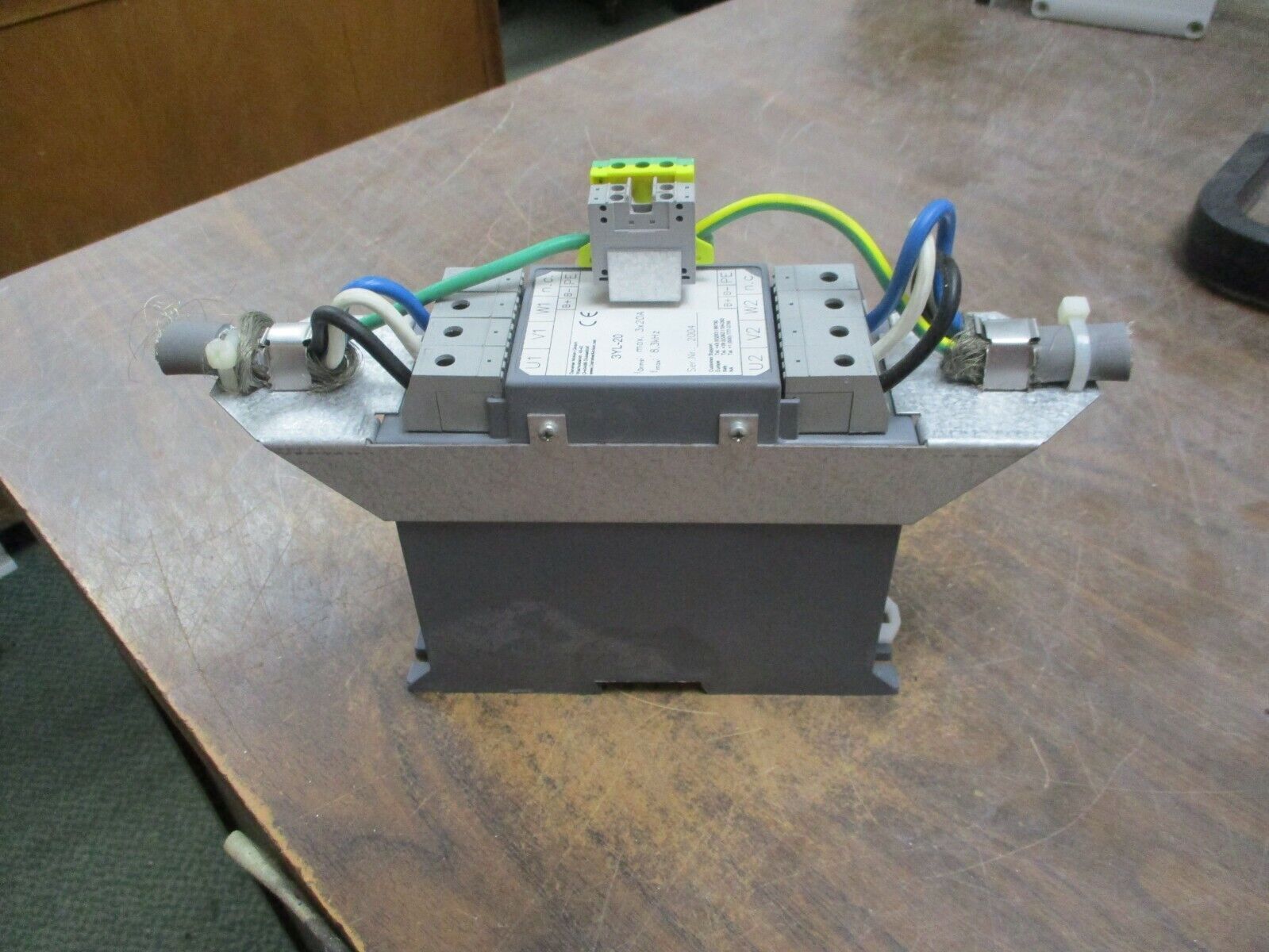 Danaher Motion Motor Control Unit 3YL-20 3X20A 8.3kHz Used