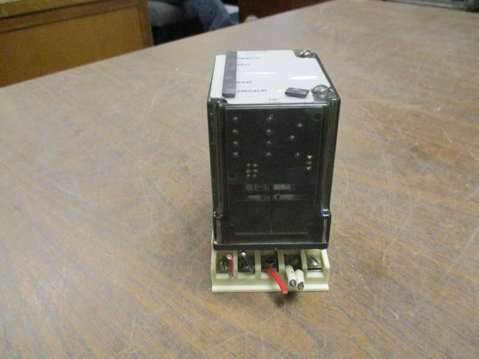 Action Instruments Signal Conditioner 1020-6016 120VAC Power, 4-20mA DC In, Used