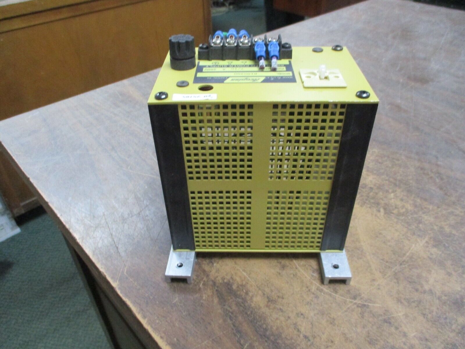 Acopian Regulated Power Supply B10G200 Used