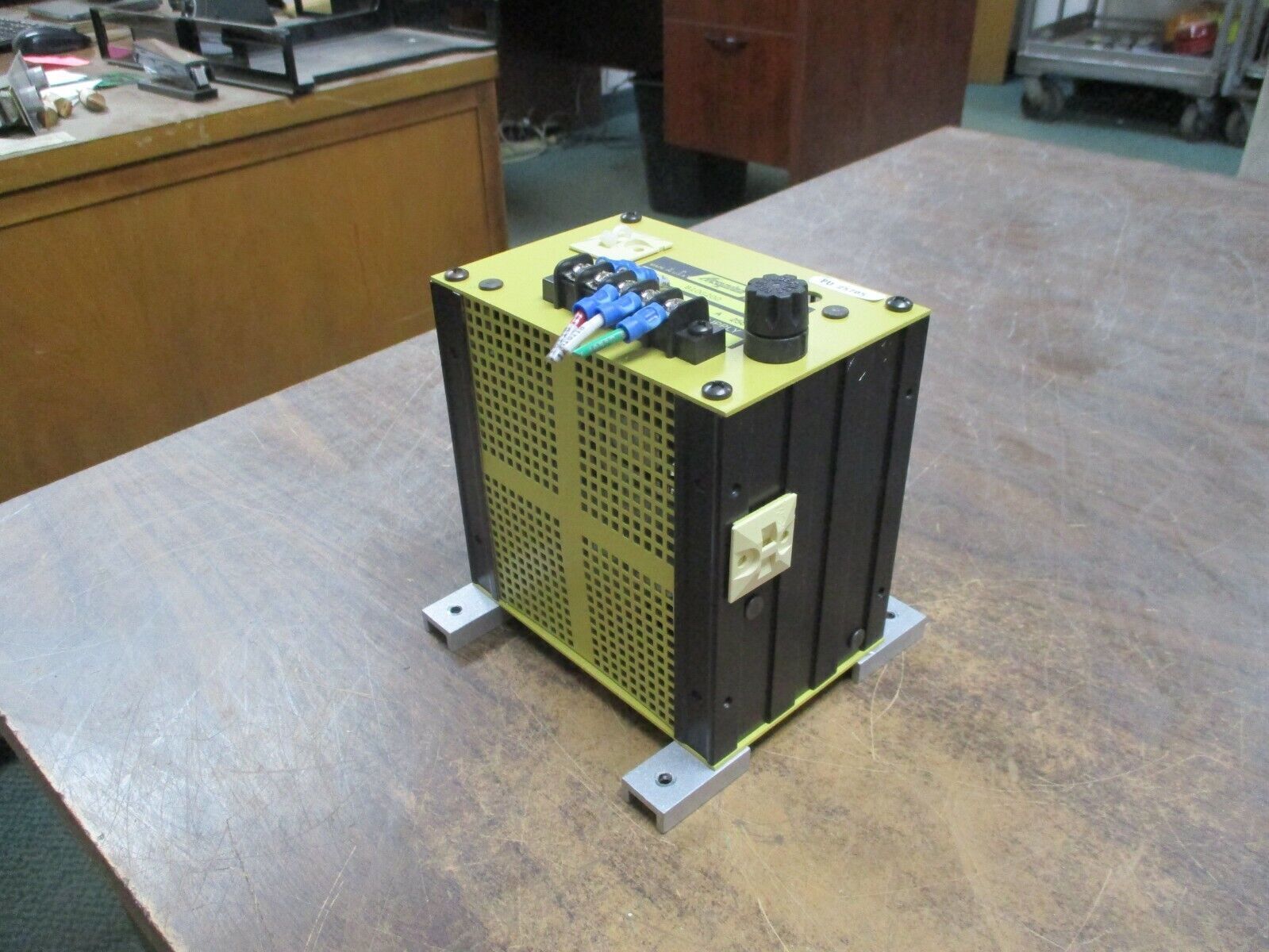 Acopian Regulated Power Supply B10G200 Used