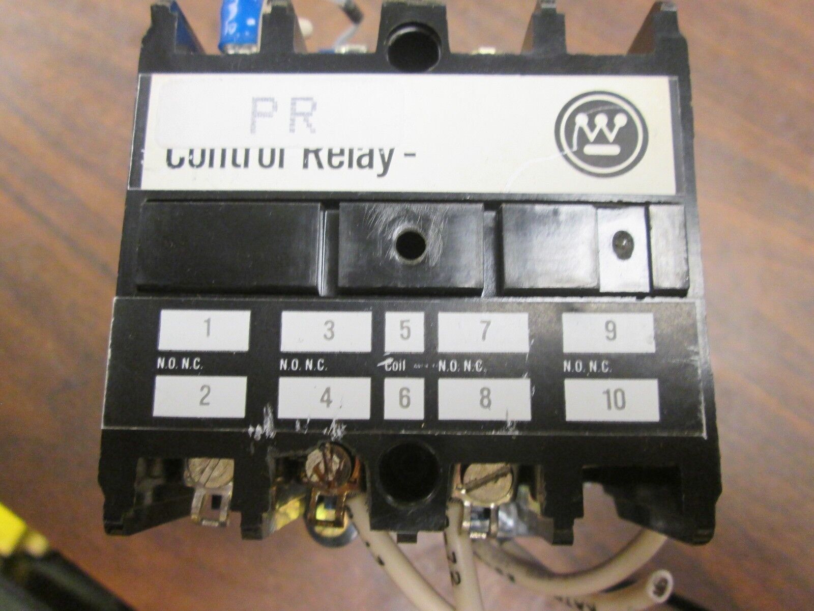 Westinghouse Control Relay ARD420L 24 VDC Coil 600V DC Used