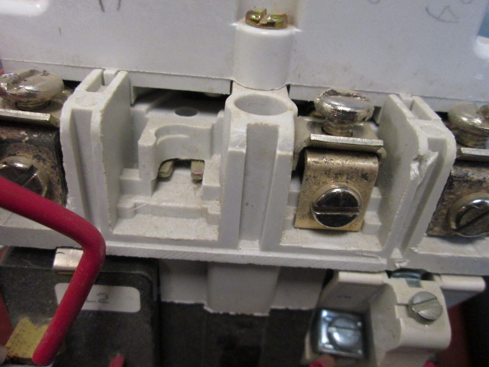 Challenger Size 1 Contactor 4104CU13M01 30 A 600 V 120 V coil 3 Pole Used