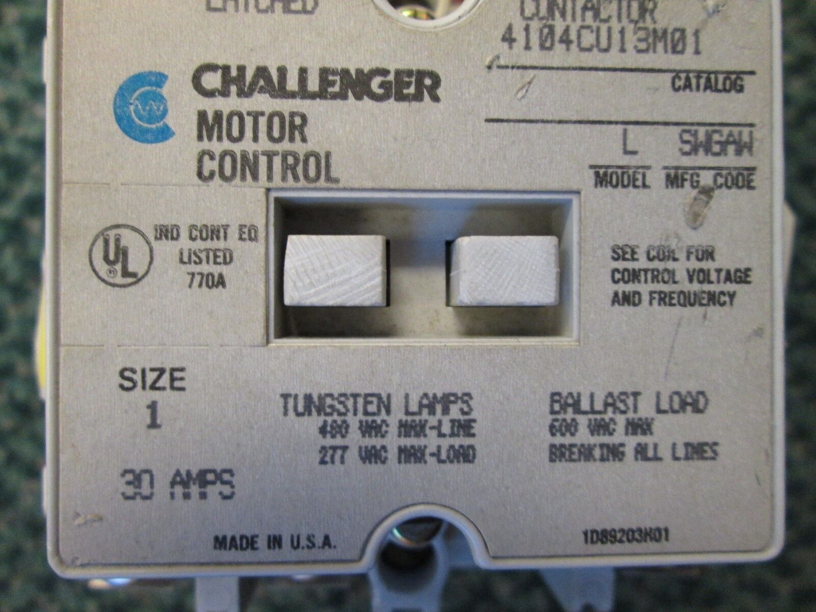 Challenger Size 1 Contactor 4104CU13M01 30 A 600 V 120 V coil 3 Pole Used