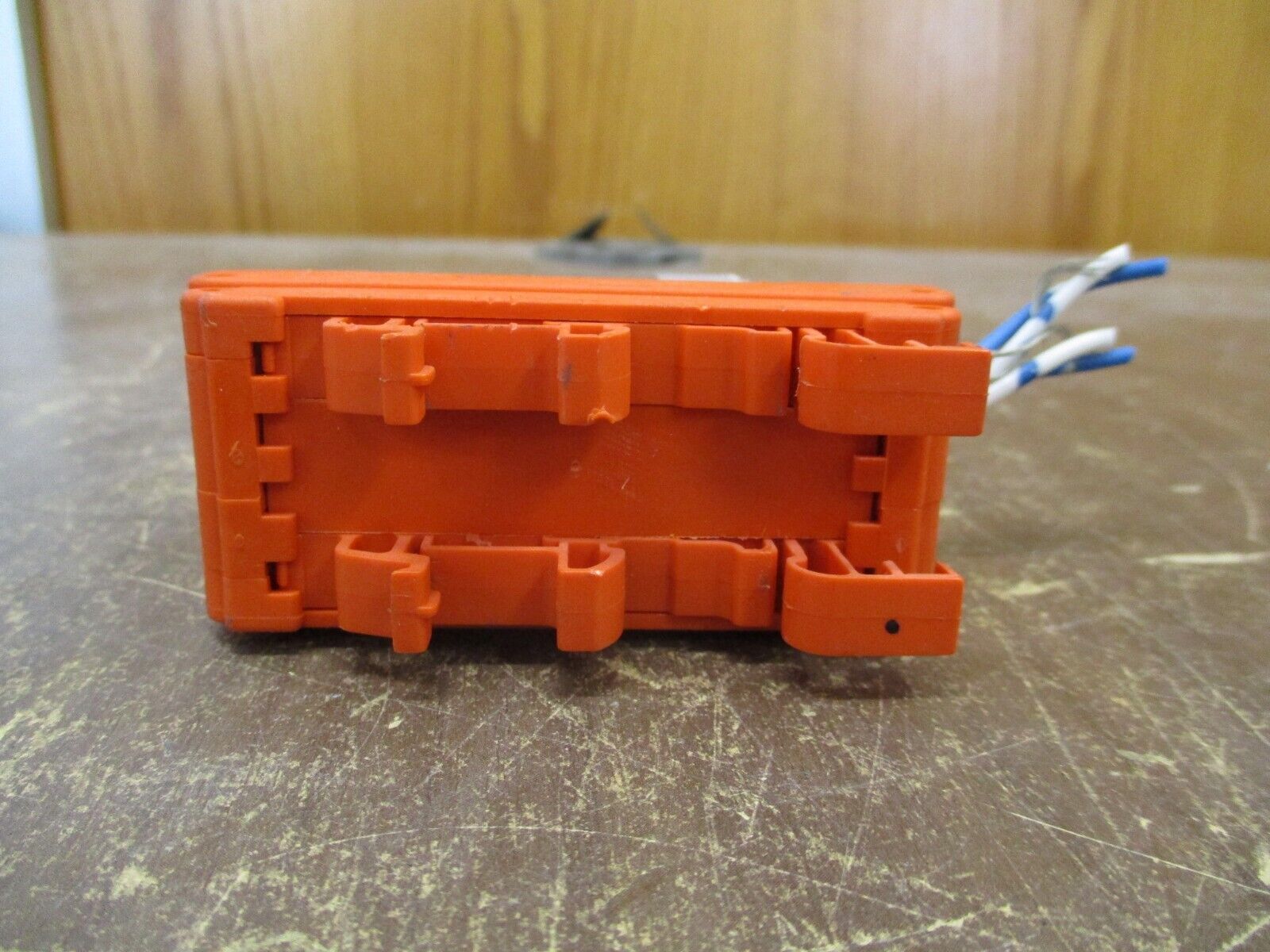 Entrelec BFM.SUB 9F HR Connection Interface 20356.07 Used