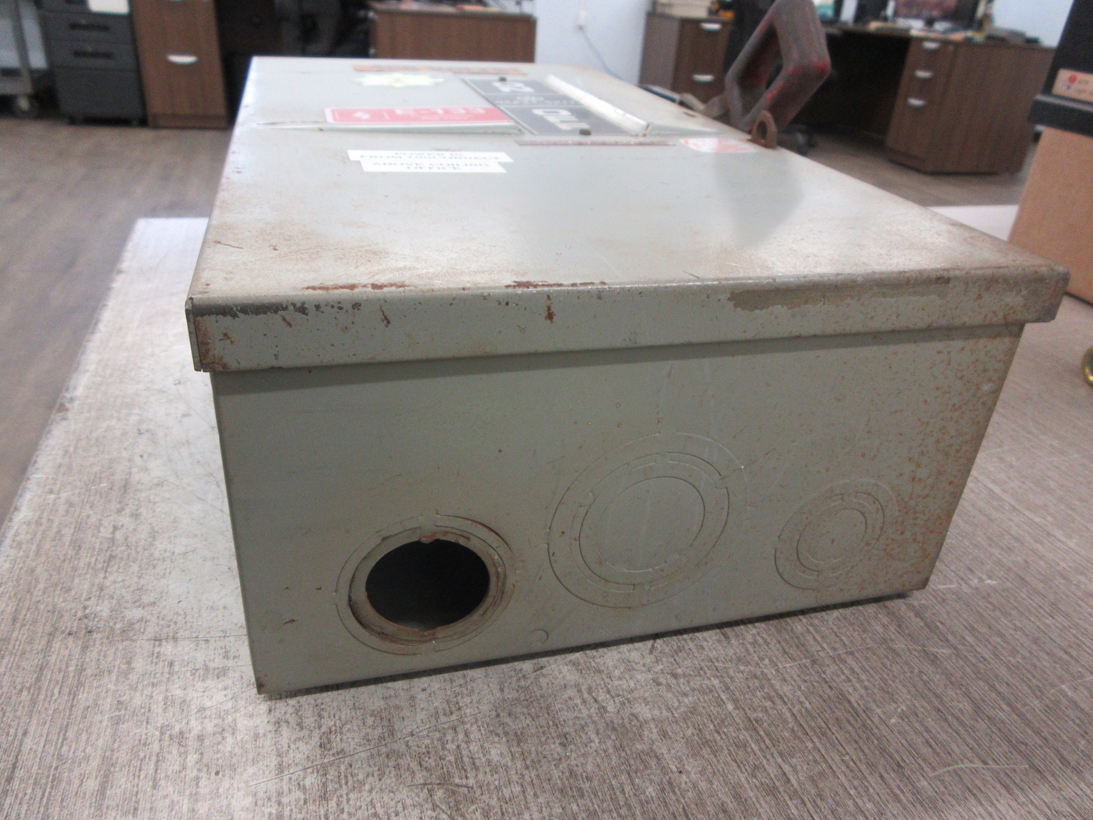 GE Fusible Safety Switch / Disconnect TH3362 MOD 4 60A 600V 3P Used