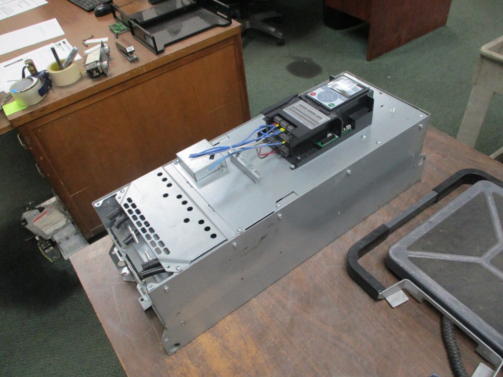 Johnson Controls AC Drive VS072410B-00000 50HP 3Ph *No Cover* Used