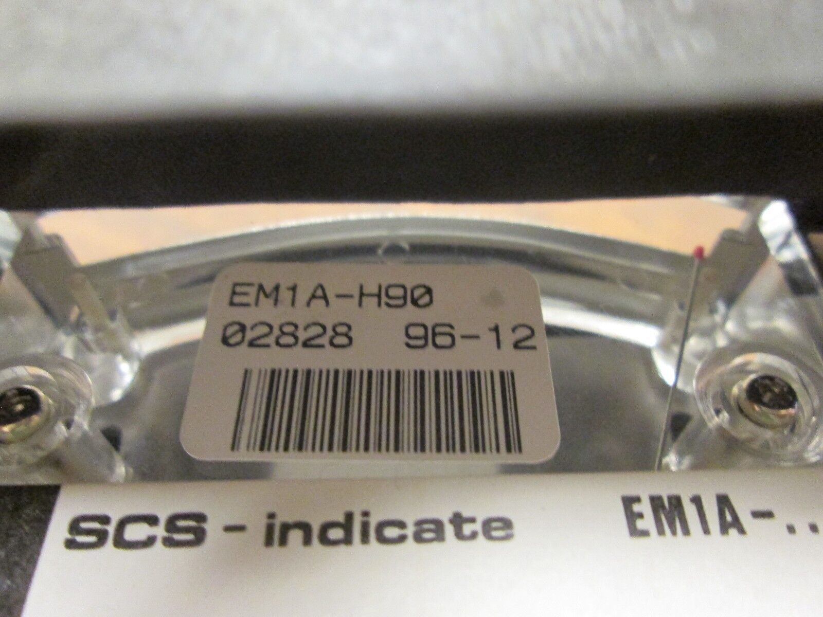 SCS Indicator EM1A-H90 0...20V *Missing Screw* Used