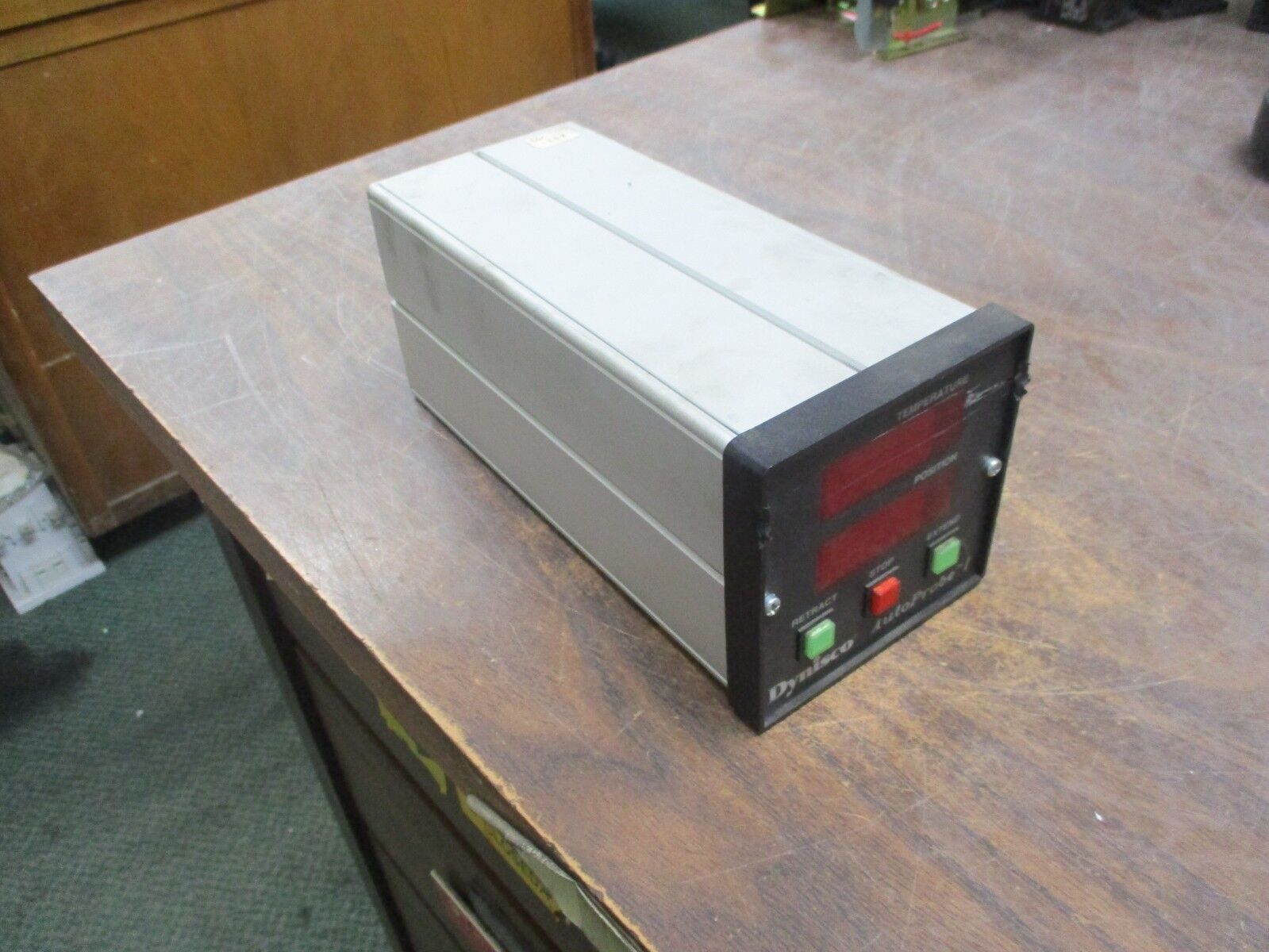 Dynisco Autoprobe I AUTOPROBE-IA-110V Range:100-700F Input:J-T/C Output:0-5VDC