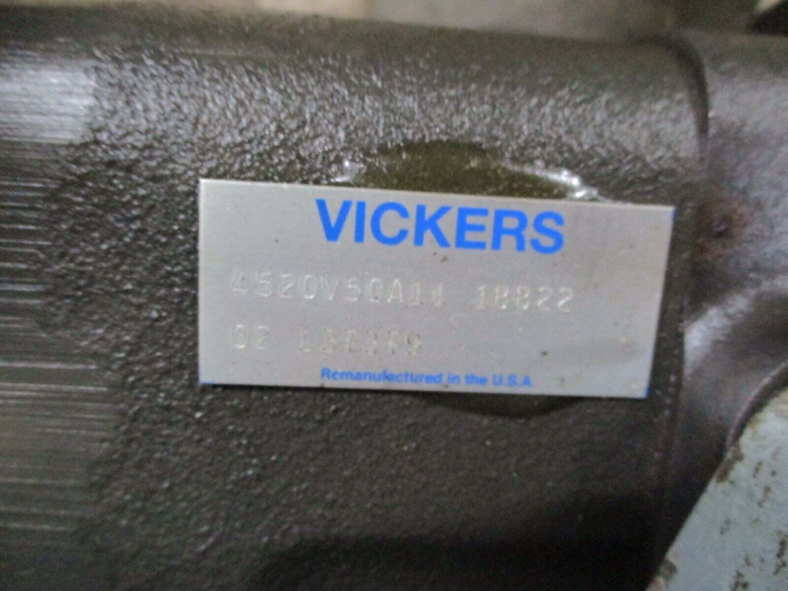 Vickers Vane Pump w/ Filter 4520V 50A 11 Used