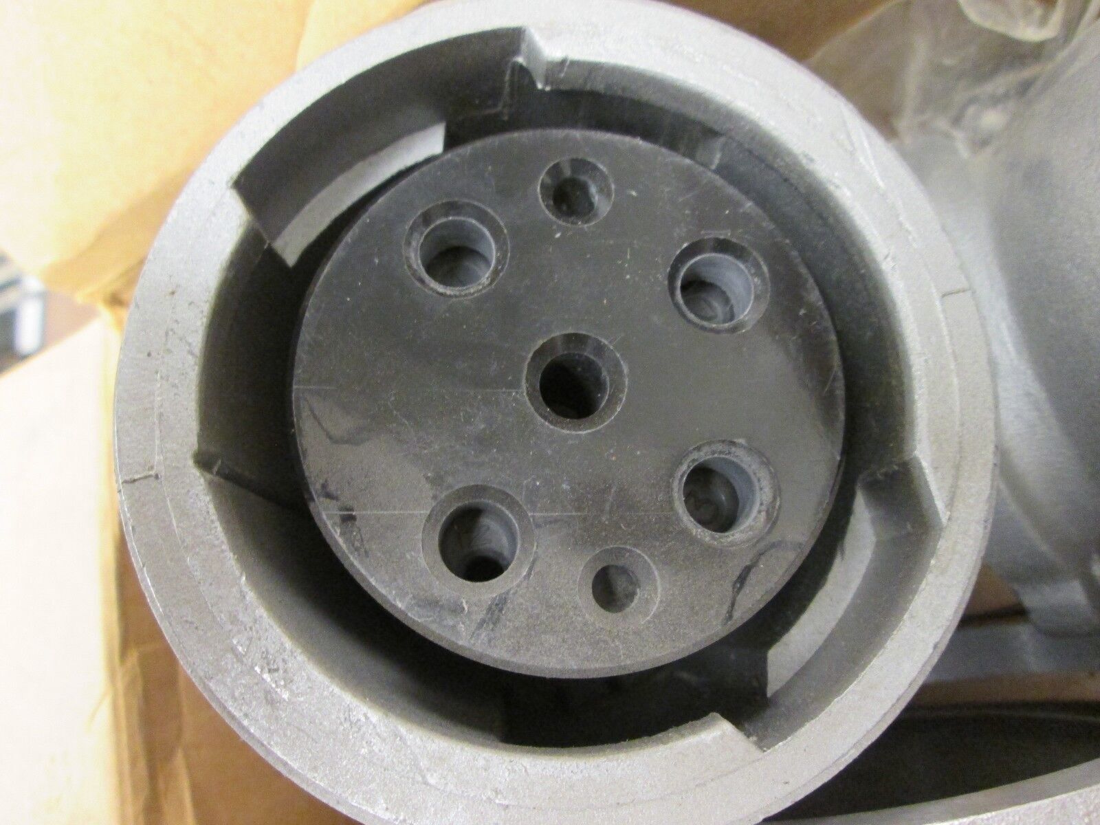 RussellStoll Receptacle DF6516FP 30A 120/208V 3P 5W New Surplus