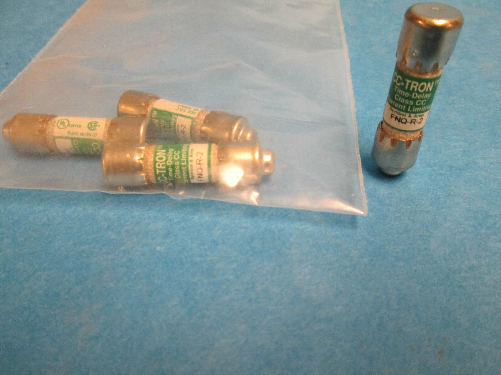 Bussmann Fuse FNQ-R-2 2A 600V *Lot of 4* Used