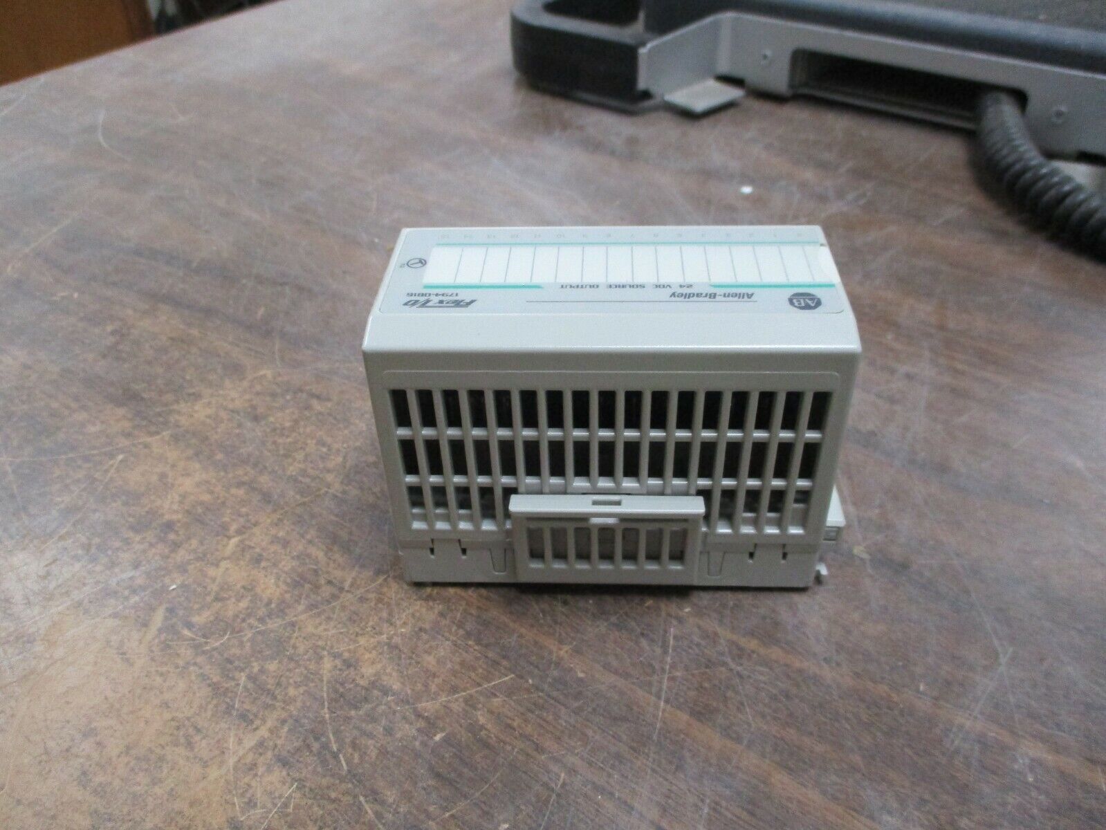 Allen-Bradley 24VDC Source Output Flex I/O 1794-OB16 Used