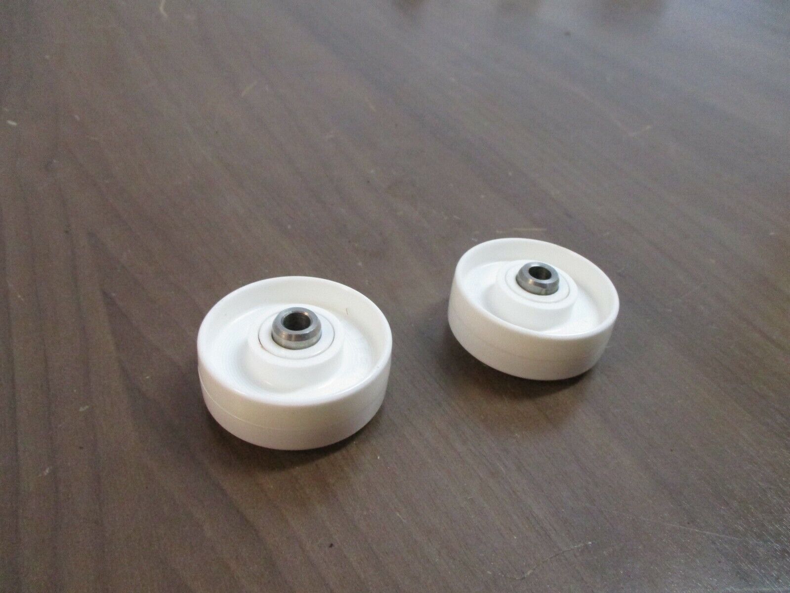 Misc. Brand Plastic Skate Wheel 09-031342-0000-0 1.9" Diameter *Lot of 2*