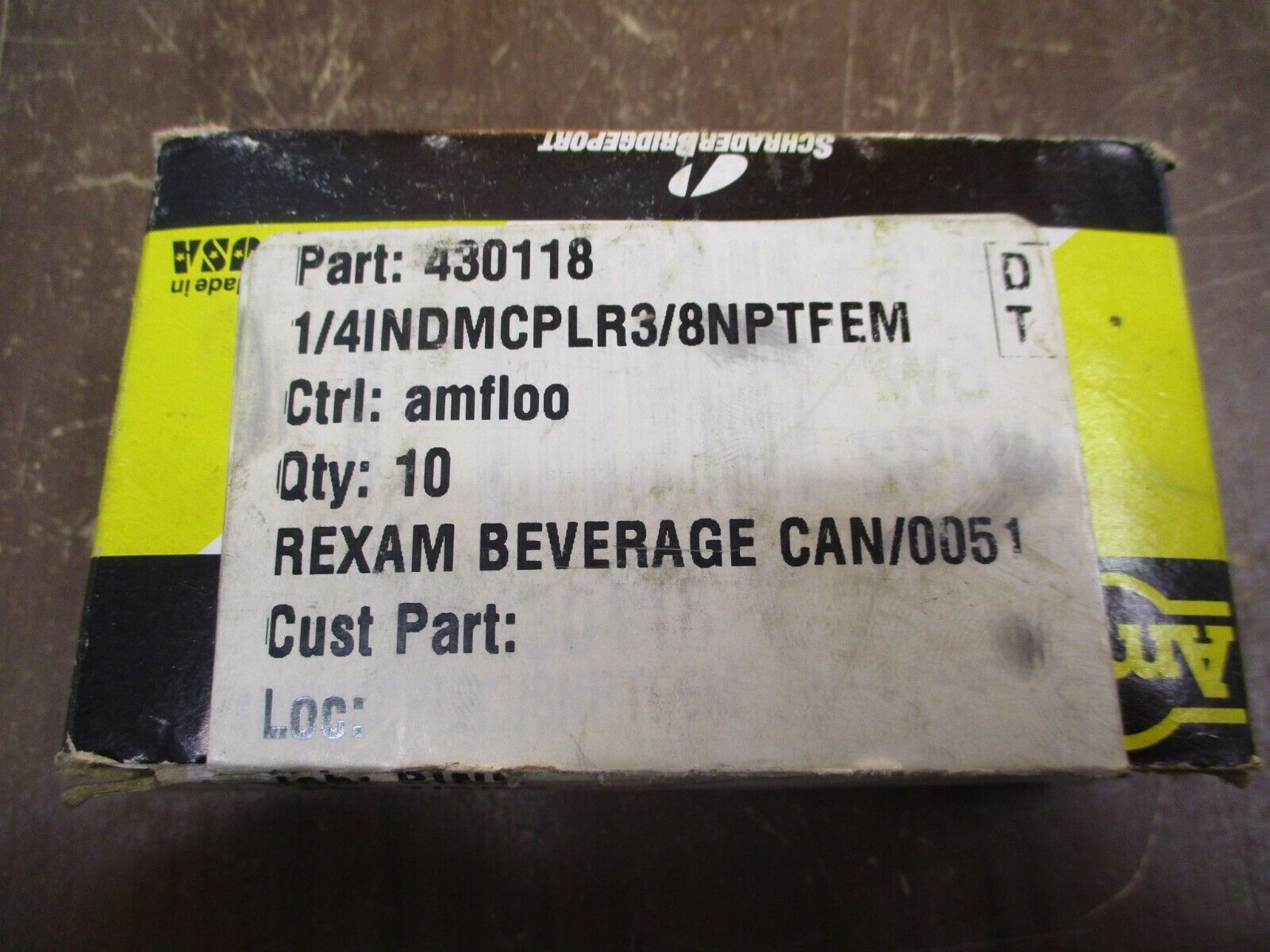 Schrader-Bridgeport Amflo Coupler 430118 1/4" Industrial Interchange 3/8" Female