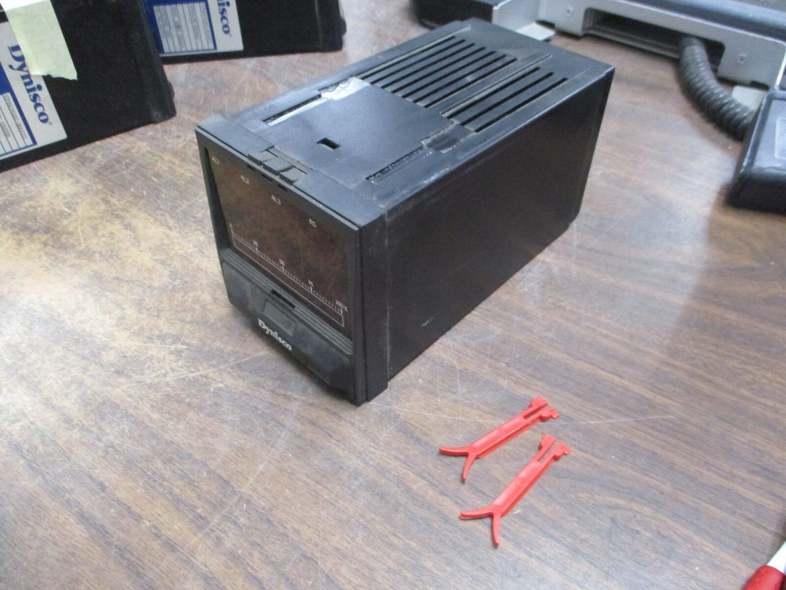 Dynisco Pressure Indicator/Transmitter UPR690SC-RS422 120/240VAC, Used