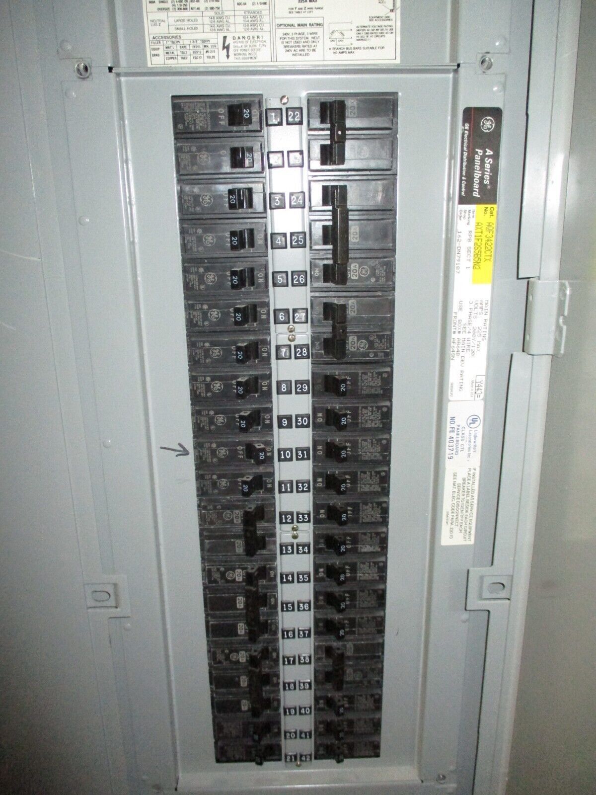 GE Main Breaker Circuit Breaker Panel AQF3422CTX 225A Max, 150A Main 42-Slot