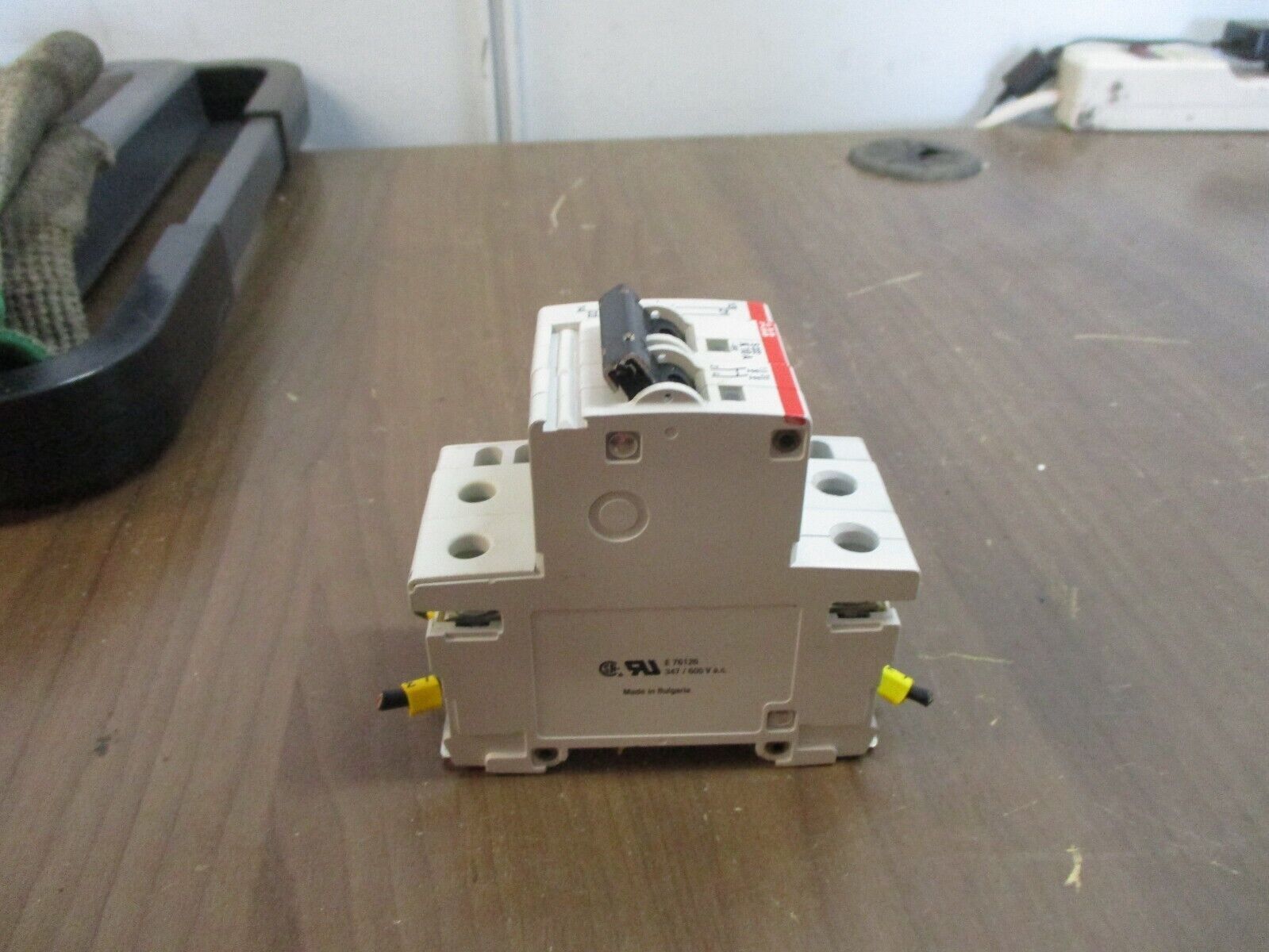 ABB Circuit Breaker w/ Aux Contact S 222 K10A 10A 600V 2P Used