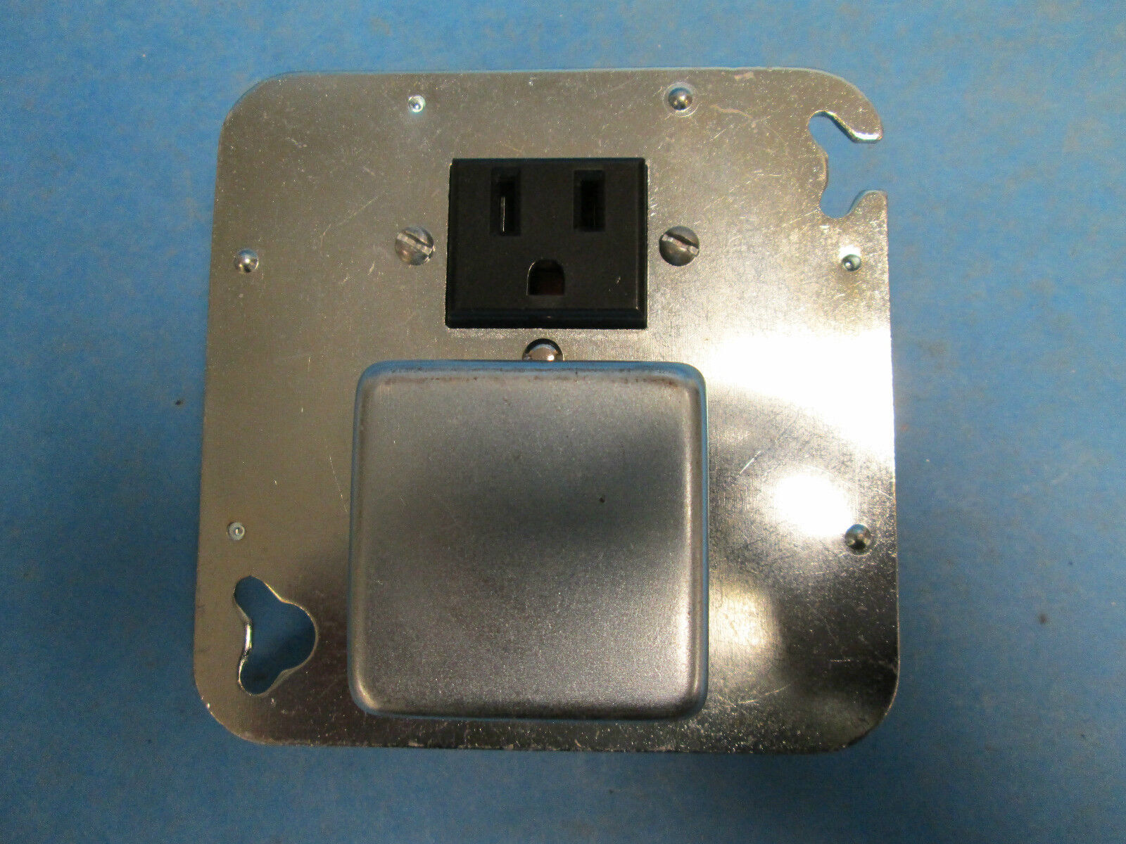 Fusetron Type SRY Box Cover Unit *New In Box*