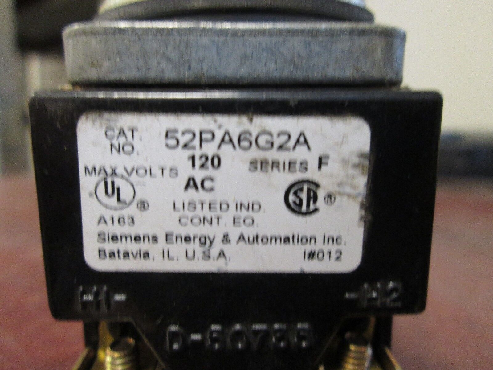 Siemens Red Push Button Light 52PA6G2A 120VAC Used