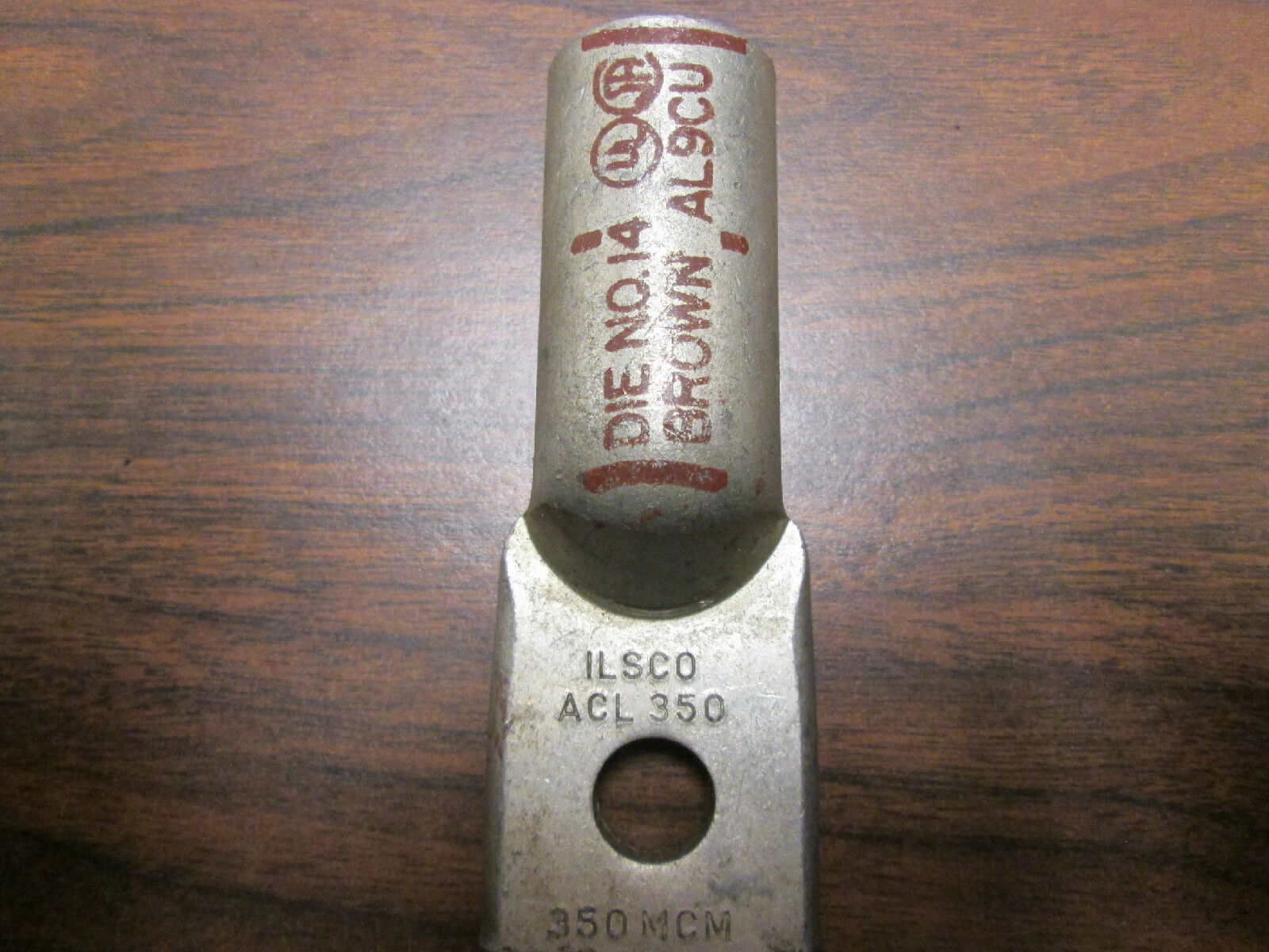 ILSCO ALUMINUM COMPRESSION CONNECTOR LUG ACL-350 350 MCM 1/2" NPT BOLT SIZE