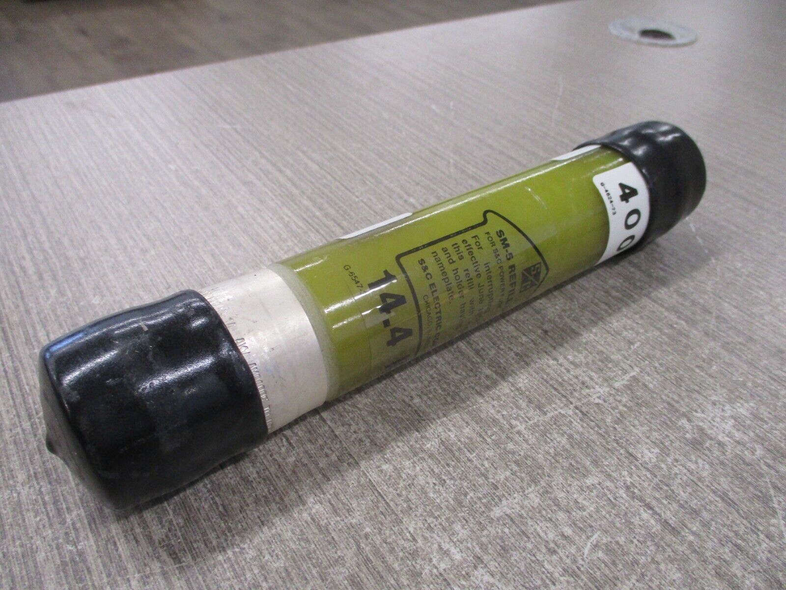 S&C SM-5 Fuse Refill Unit 26200R4 400E 14.4 KV Used