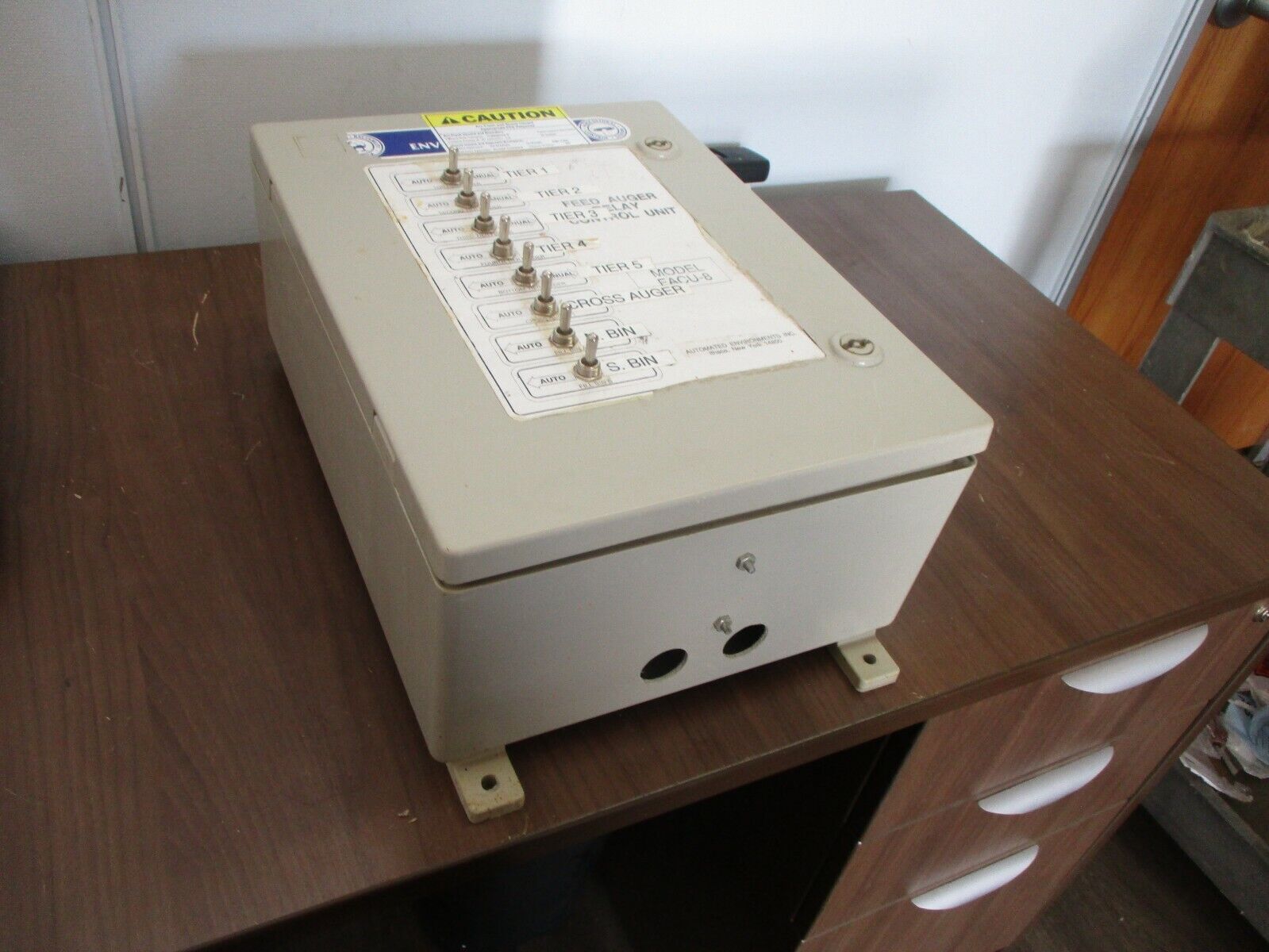 Automated Environments, Inc. Feed Auger Relay Control Unit FACU-8 Used
