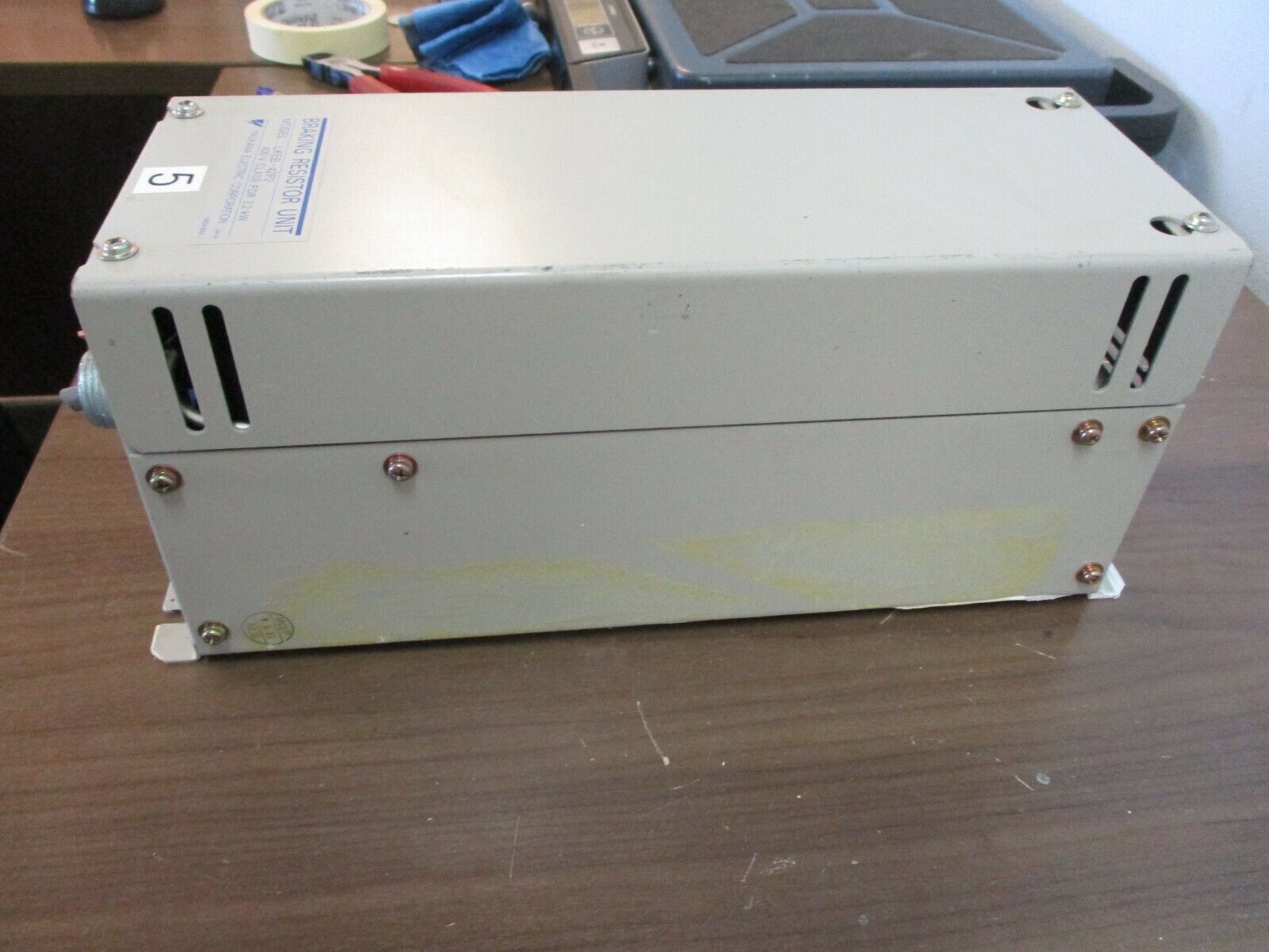 Yaskawa Braking Resistor Unit LKEB-42P2 400V Class For 2.2kW Used