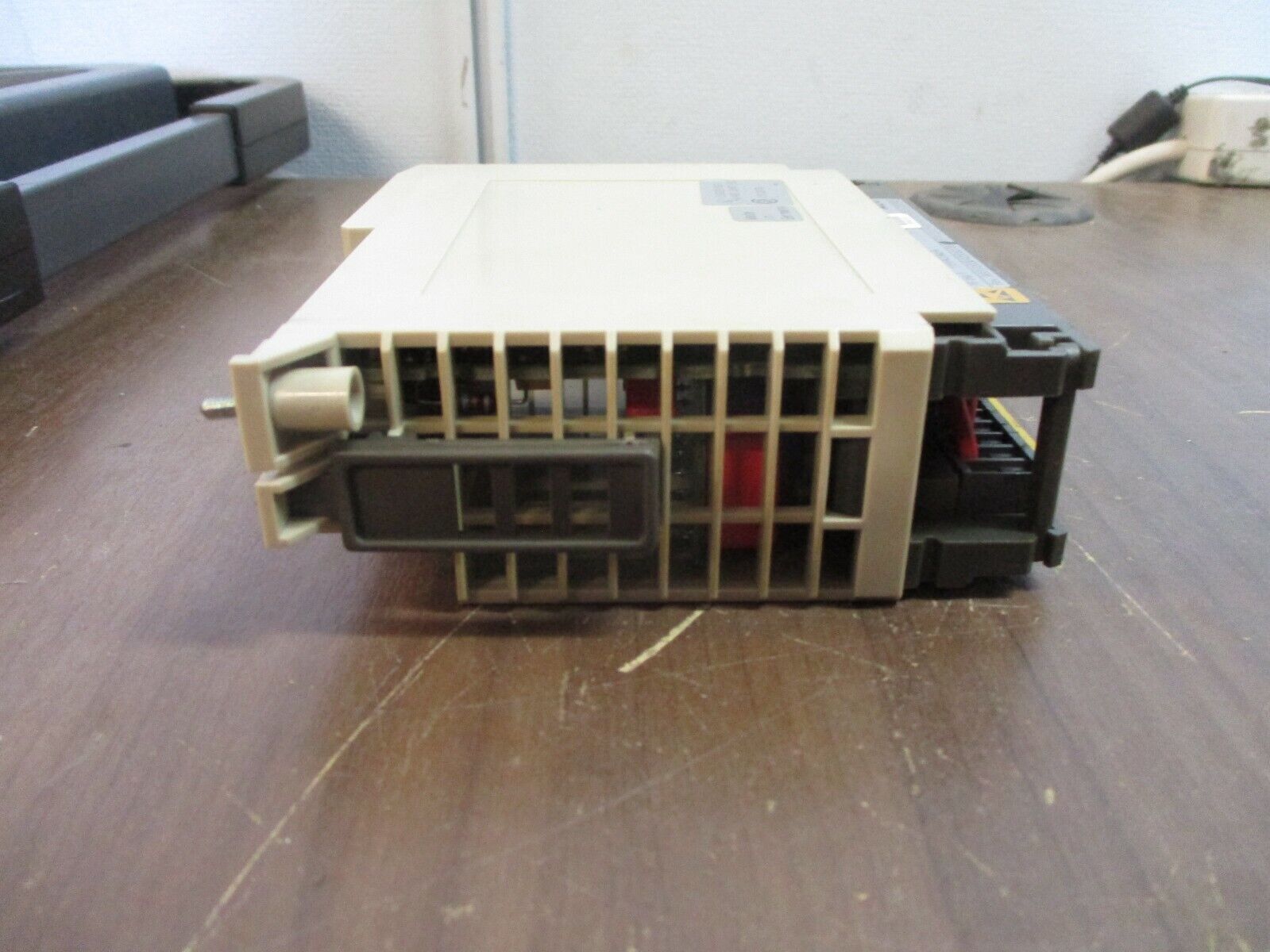 AEG DEP 218 Discrete Input Module 6728-042.276454 16X 115VAC 6mA Used