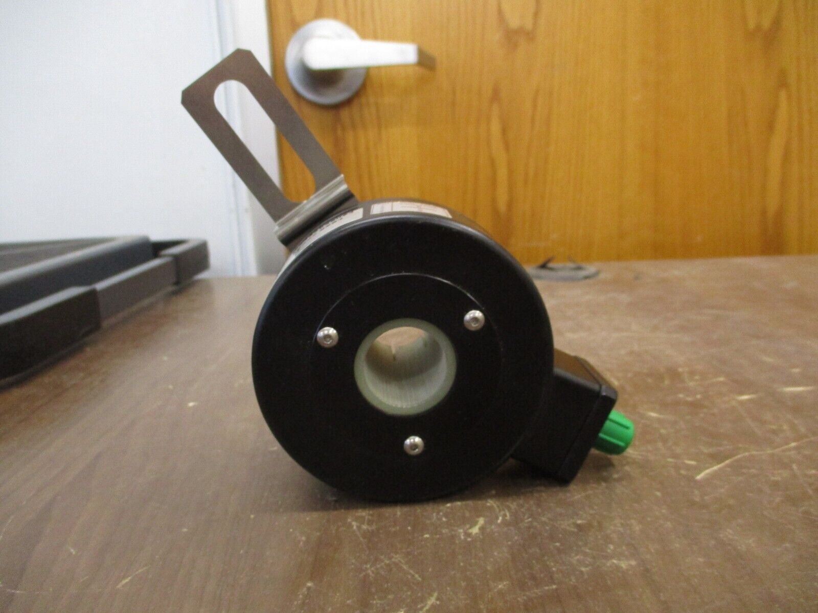 Dynapar Encoder HS35R2400D30H04 2400PPR Used