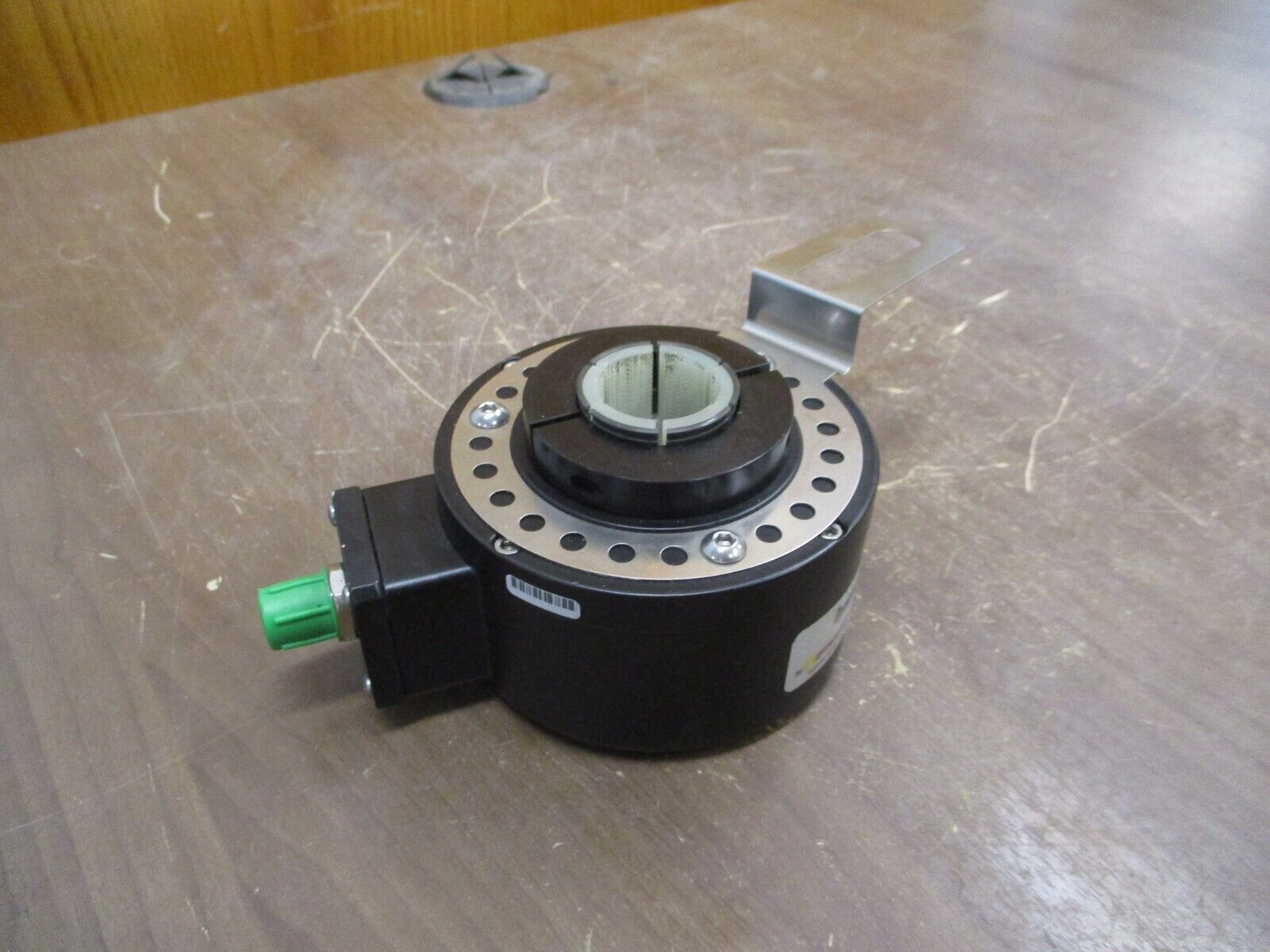 Dynapar Encoder HS35R2400D30H04 2400PPR Used