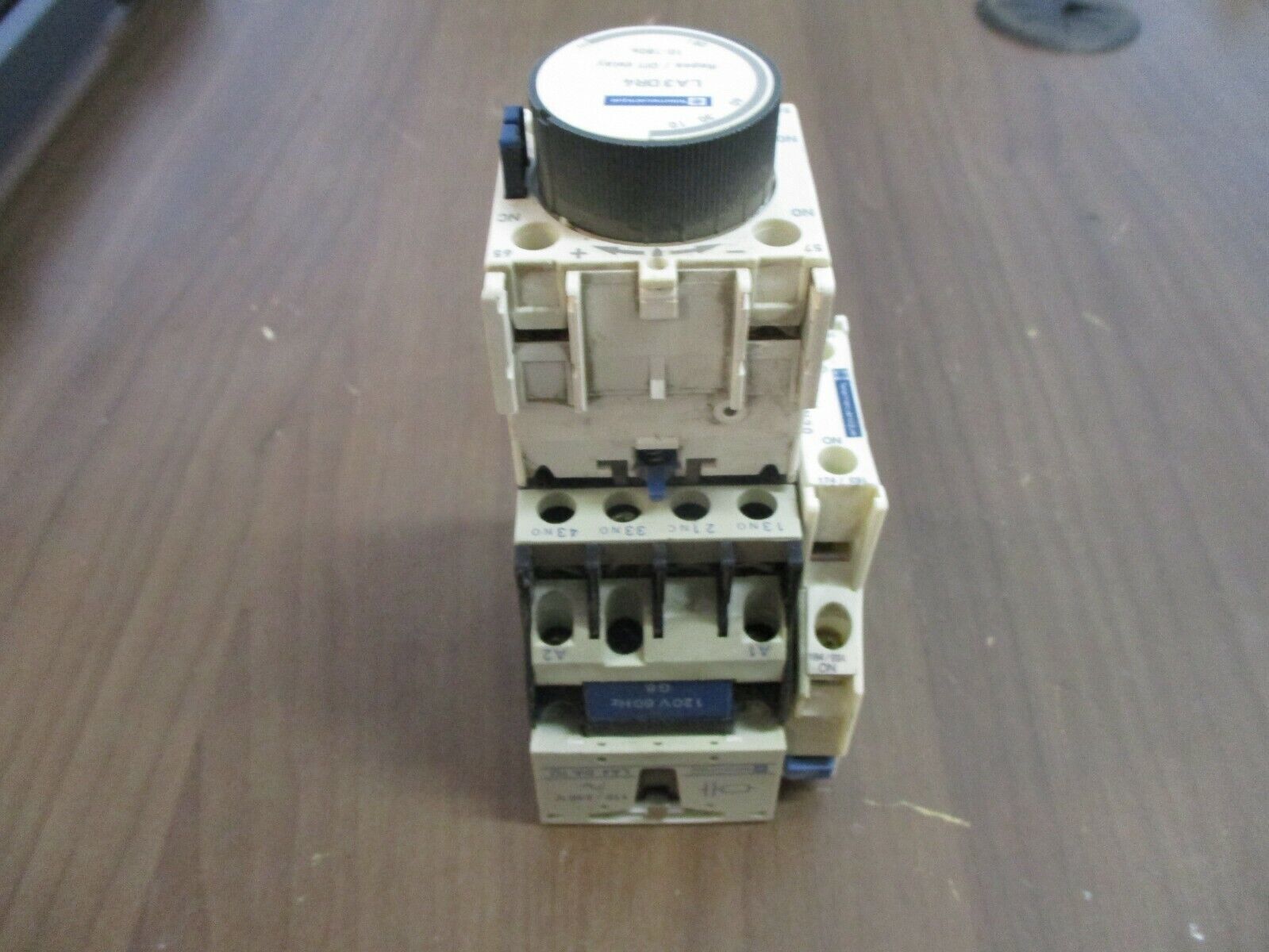 Telemecanique Timing Relay LA3 DR4 Off Delay: 10-180 Sec 120V Coil Used