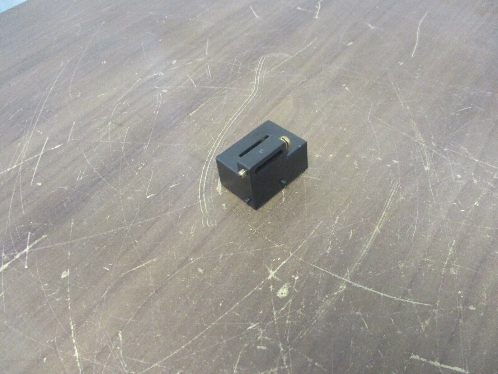 Yaskawa Current Sensor HC-TN085V4B15A Used