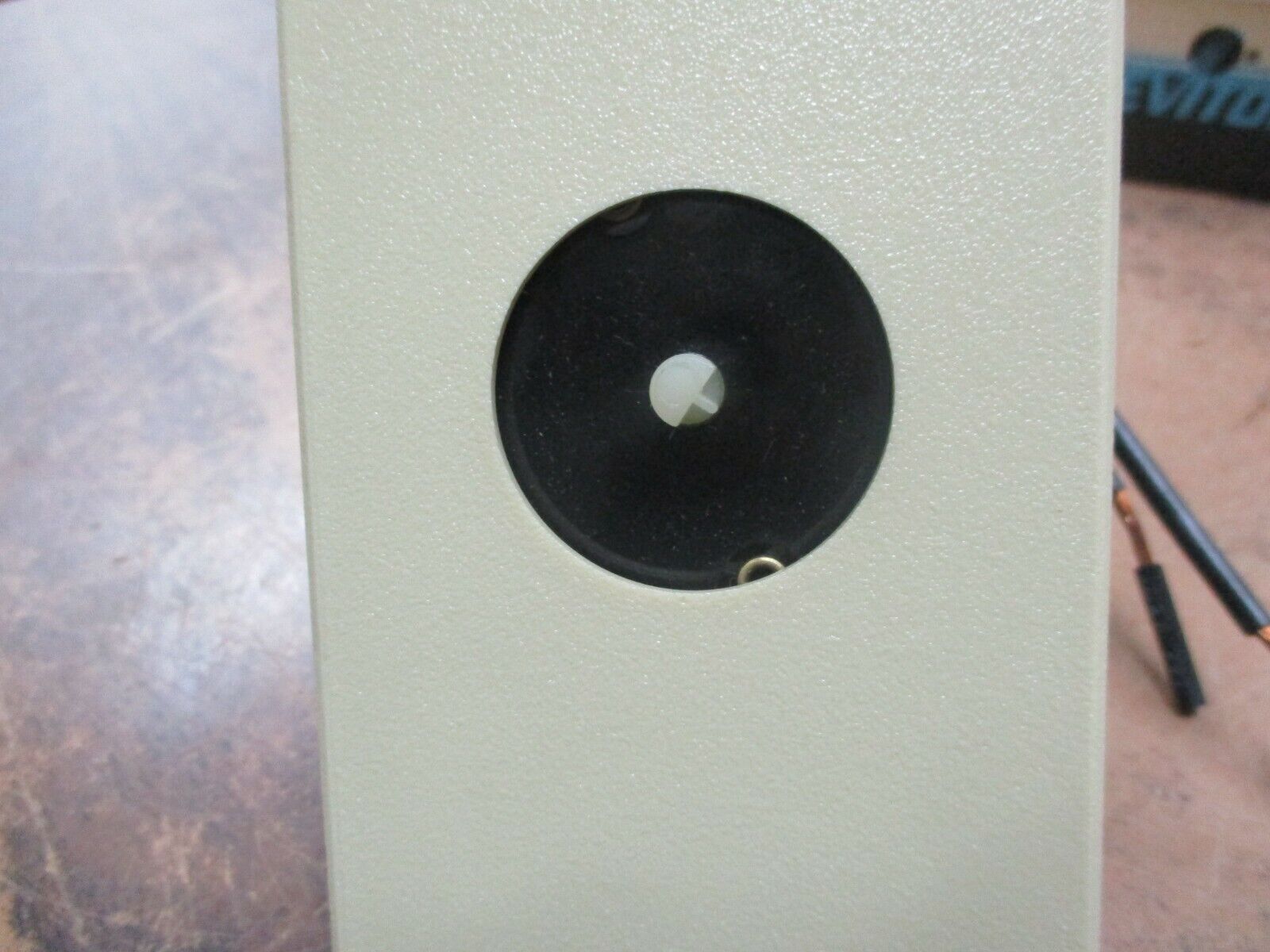Leviton Rotary Dimmer 60800-I 800W 120V 1P Ivory New Surplus