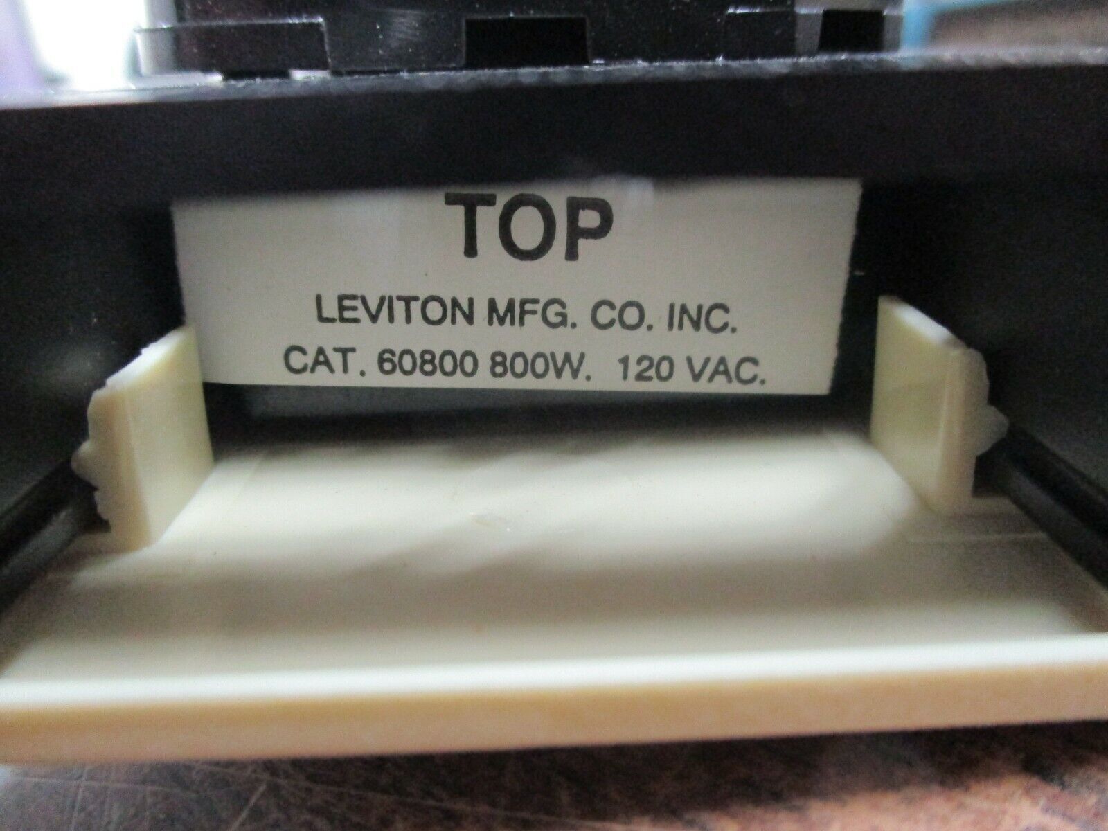 Leviton Rotary Dimmer 60800-I 800W 120V 1P Ivory New Surplus